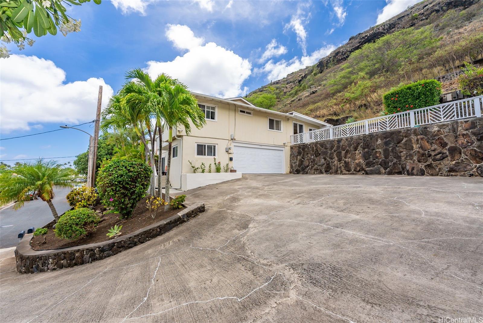 298 Moomuku Place  Unit 3
