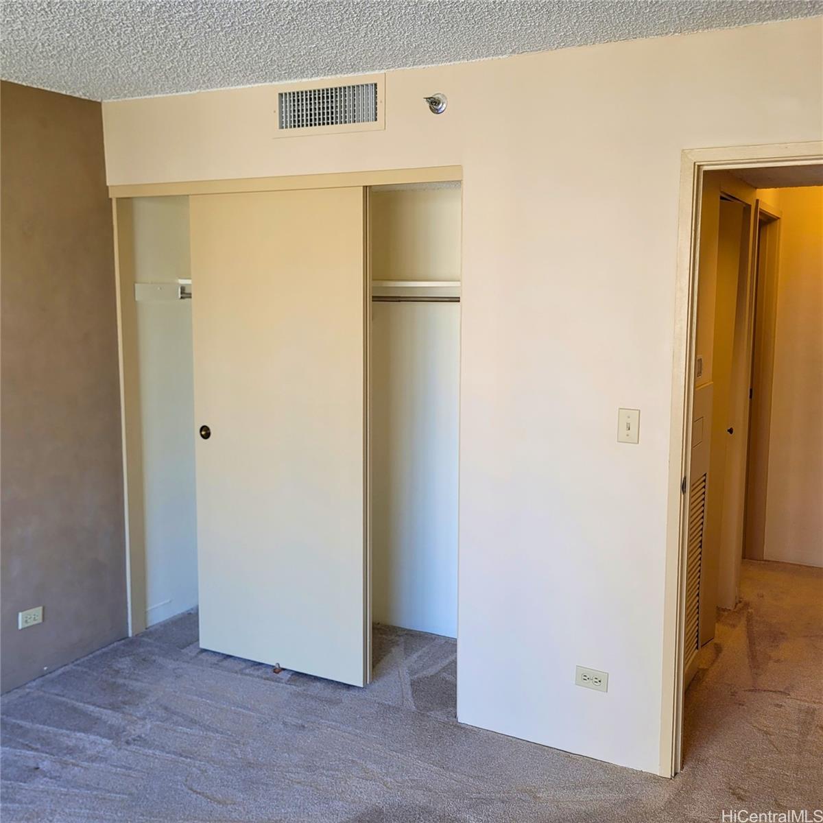 581 Kamoku Street  Unit 908