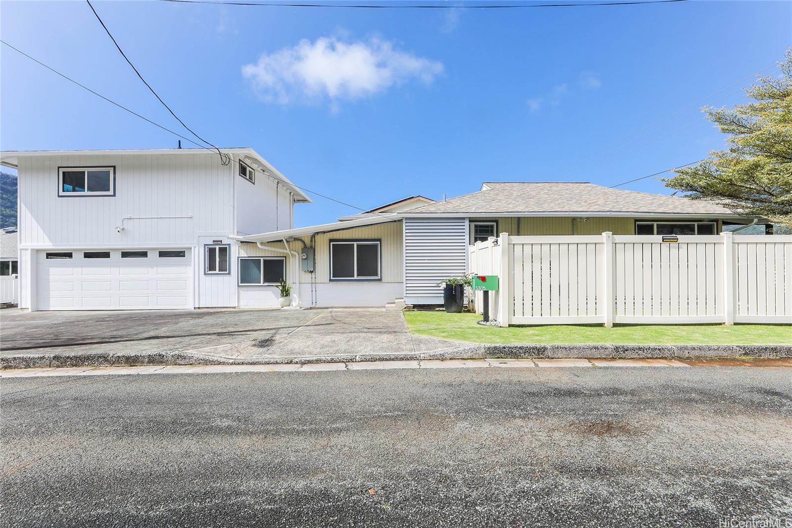 3305 E Manoa Road