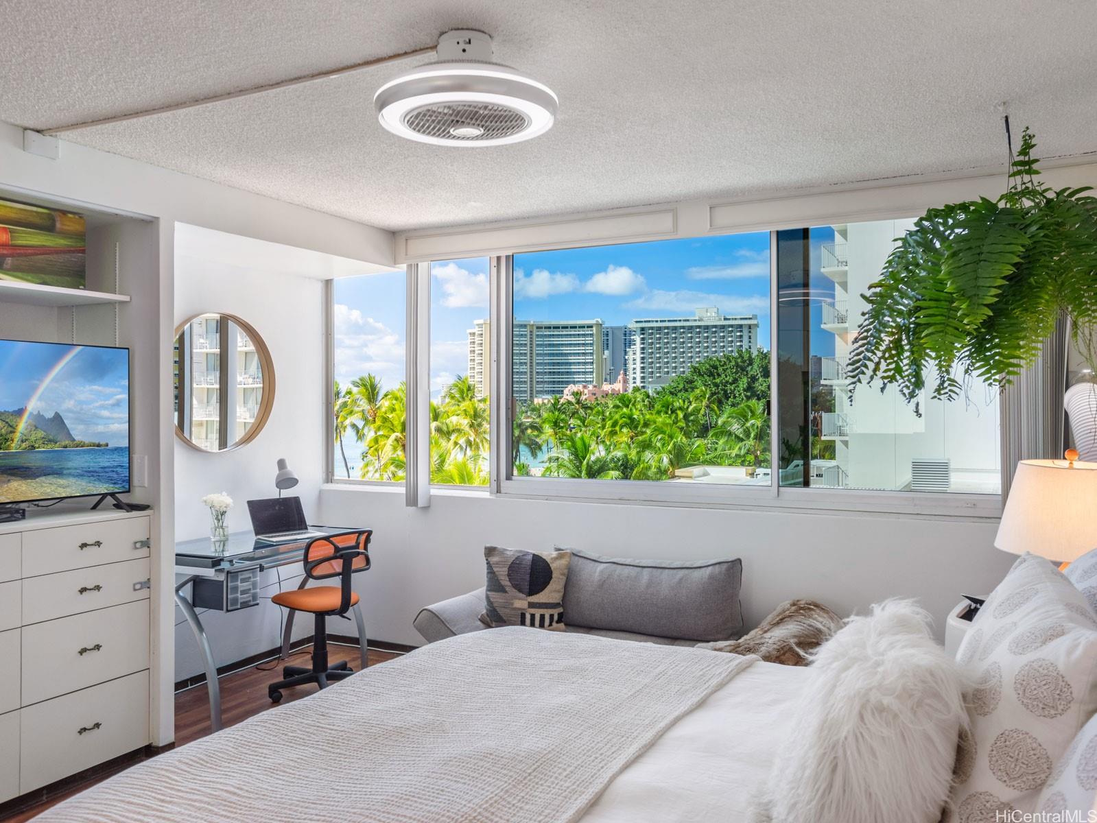 2500 Kalakaua Avenue  Unit 503