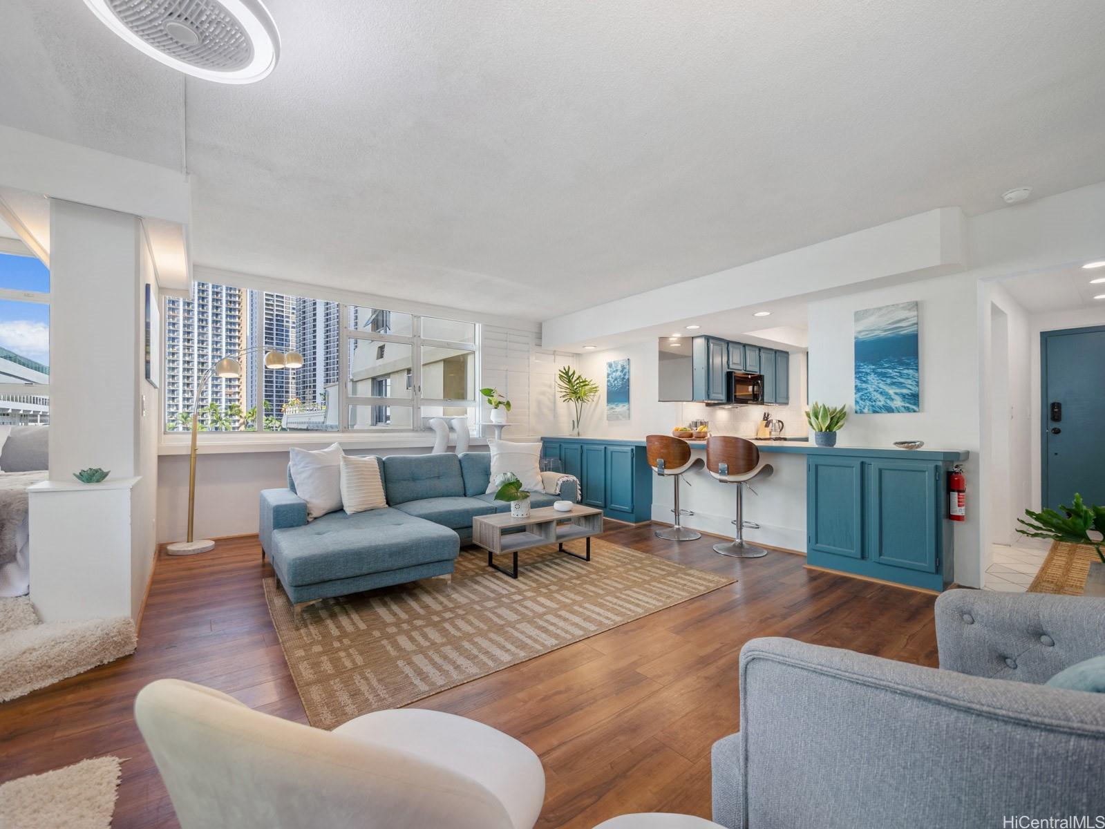 2500 Kalakaua Avenue  Unit 503