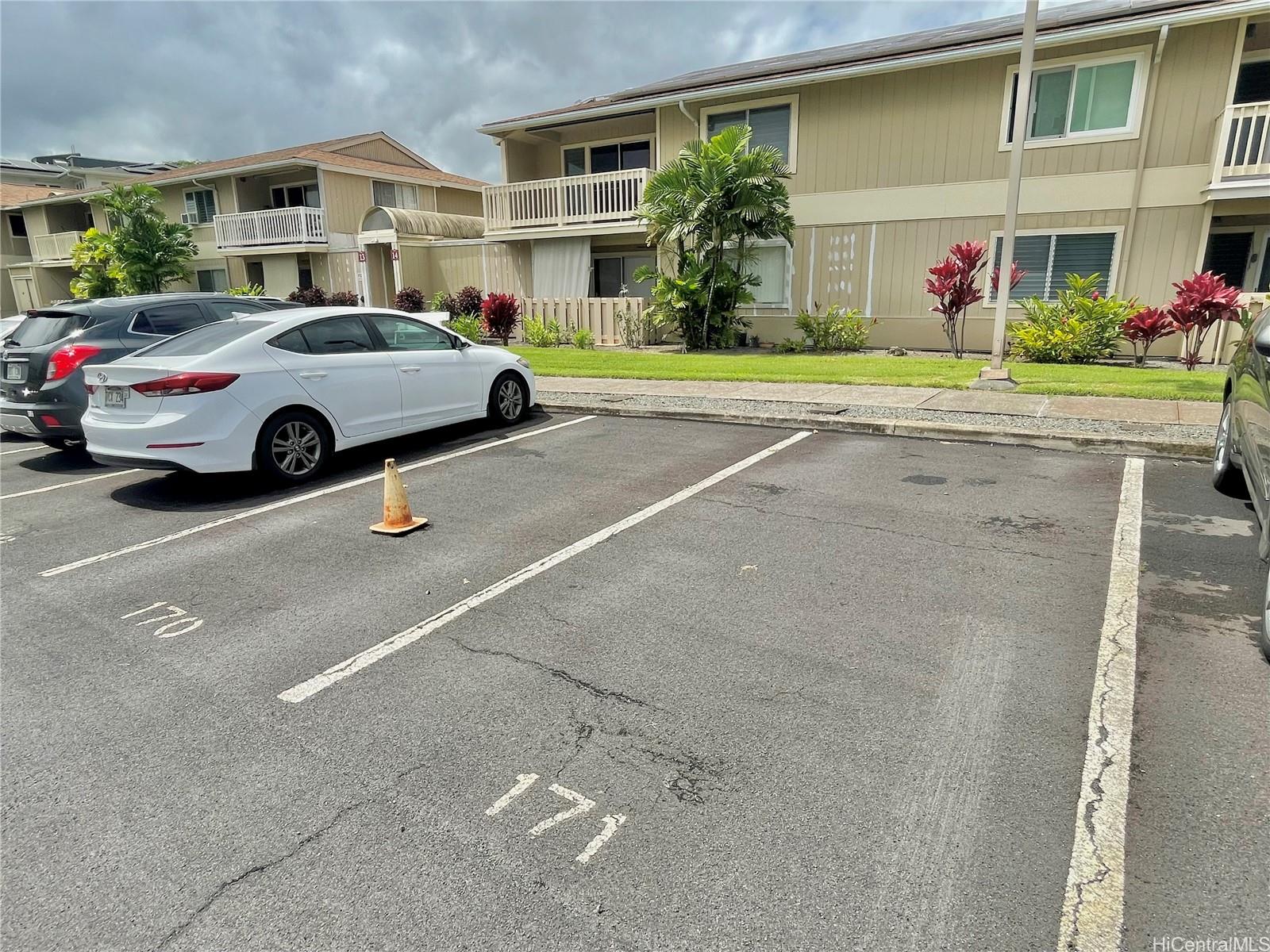 95-1050 Makaikai Street  Unit 14F