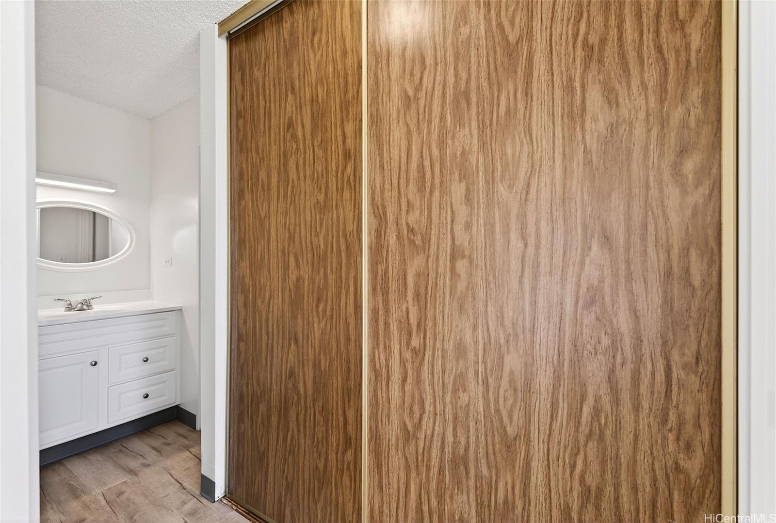 Photo 15 of 25