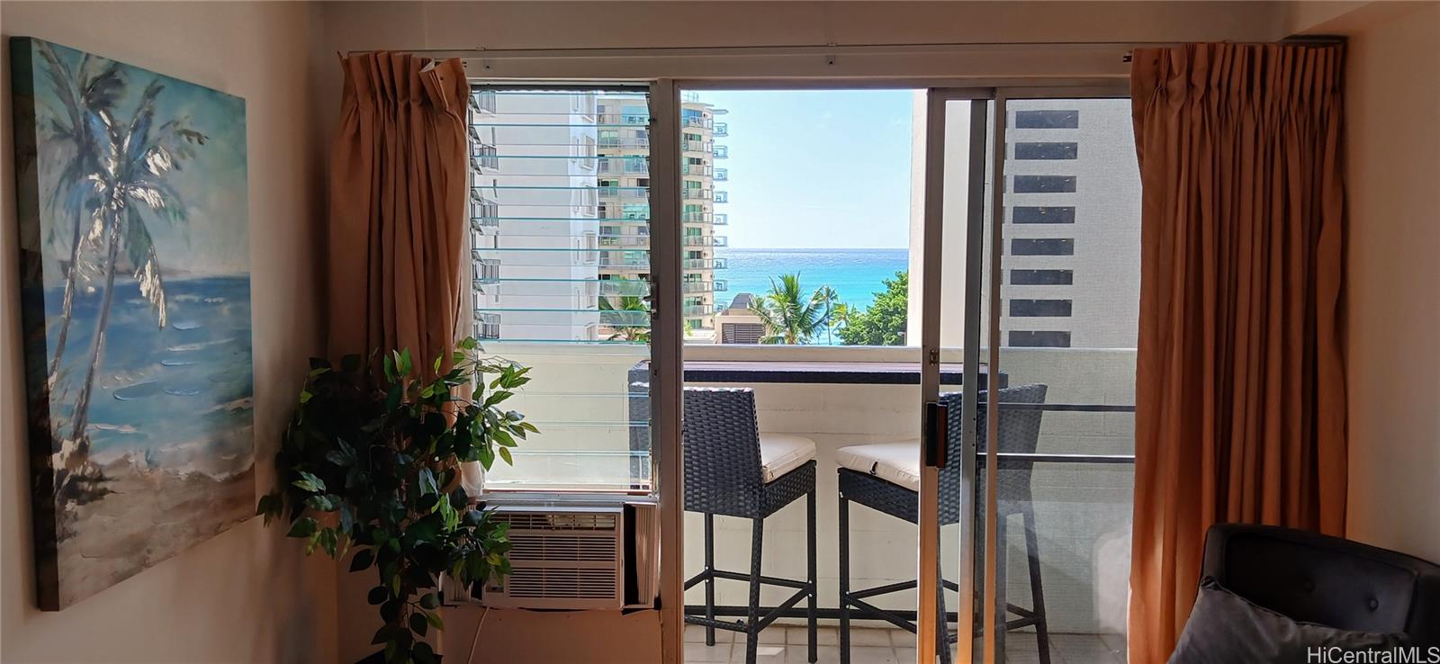 Photo 2 of 14