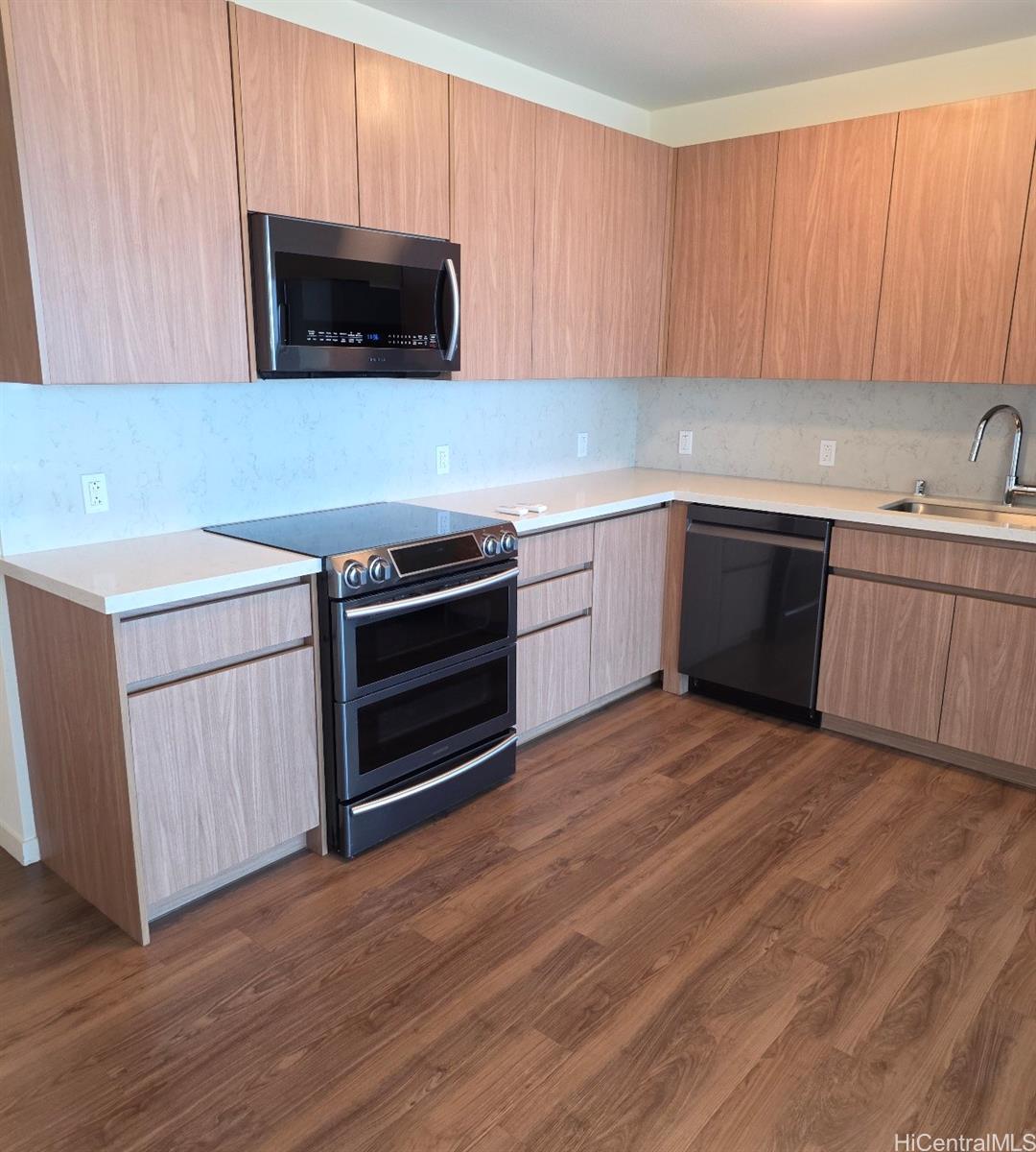 1391 Kapiolani Boulevard  Unit 2411