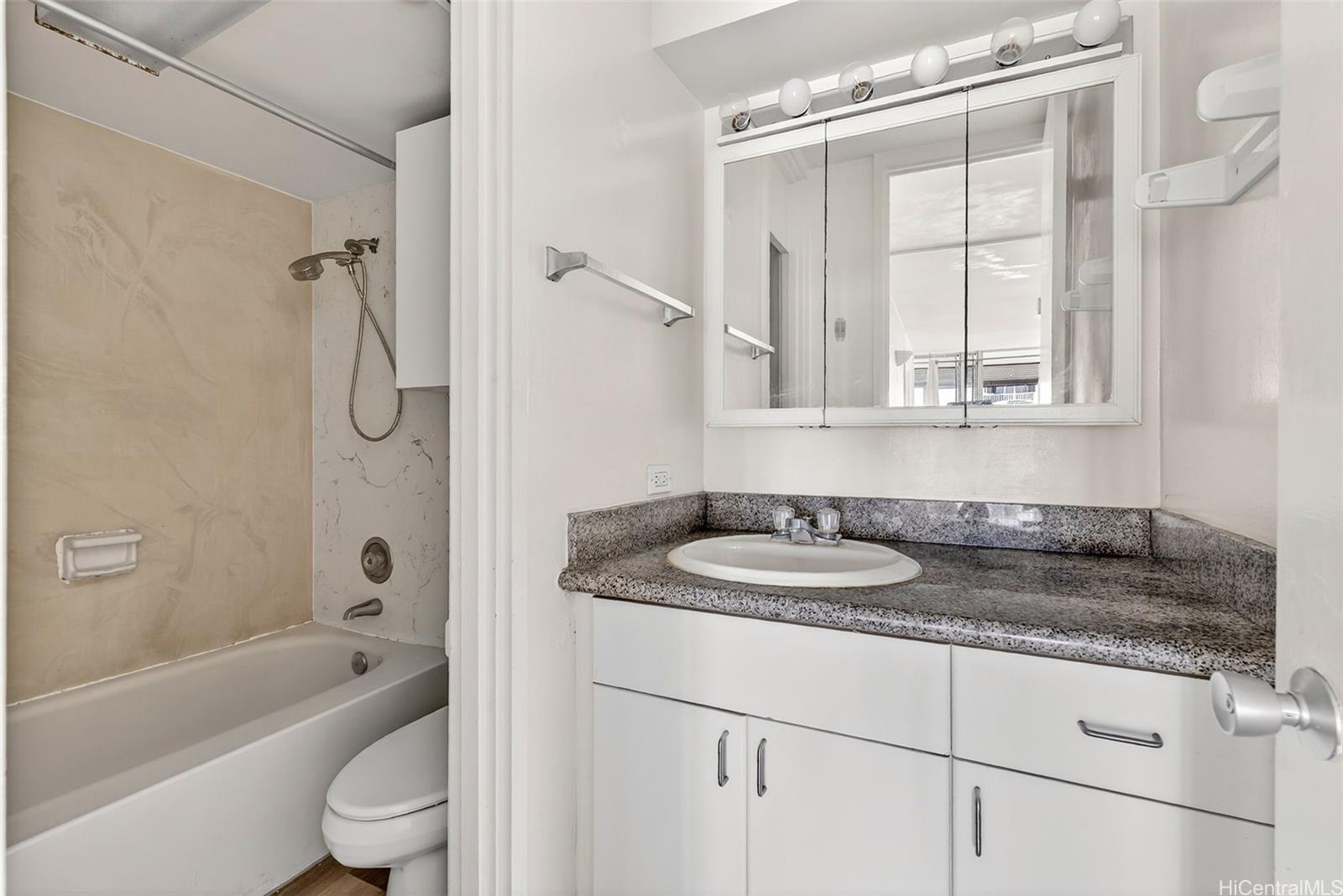 1137 Wilder Avenue  Unit 801