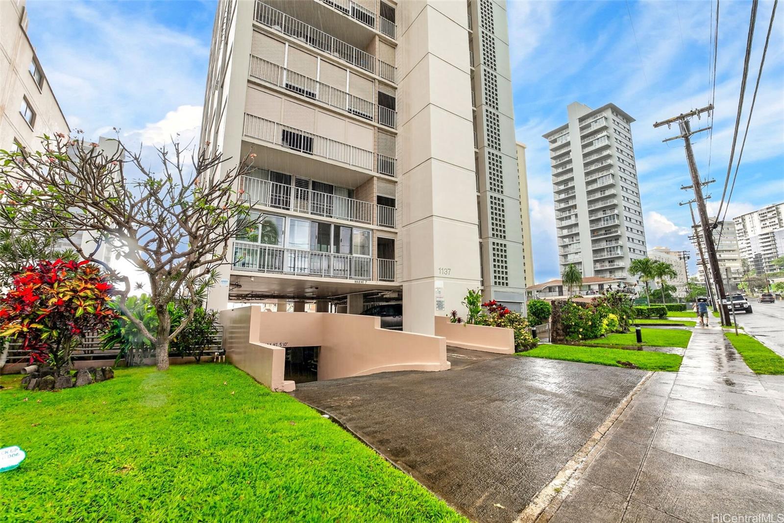 1137 Wilder Avenue  Unit 801