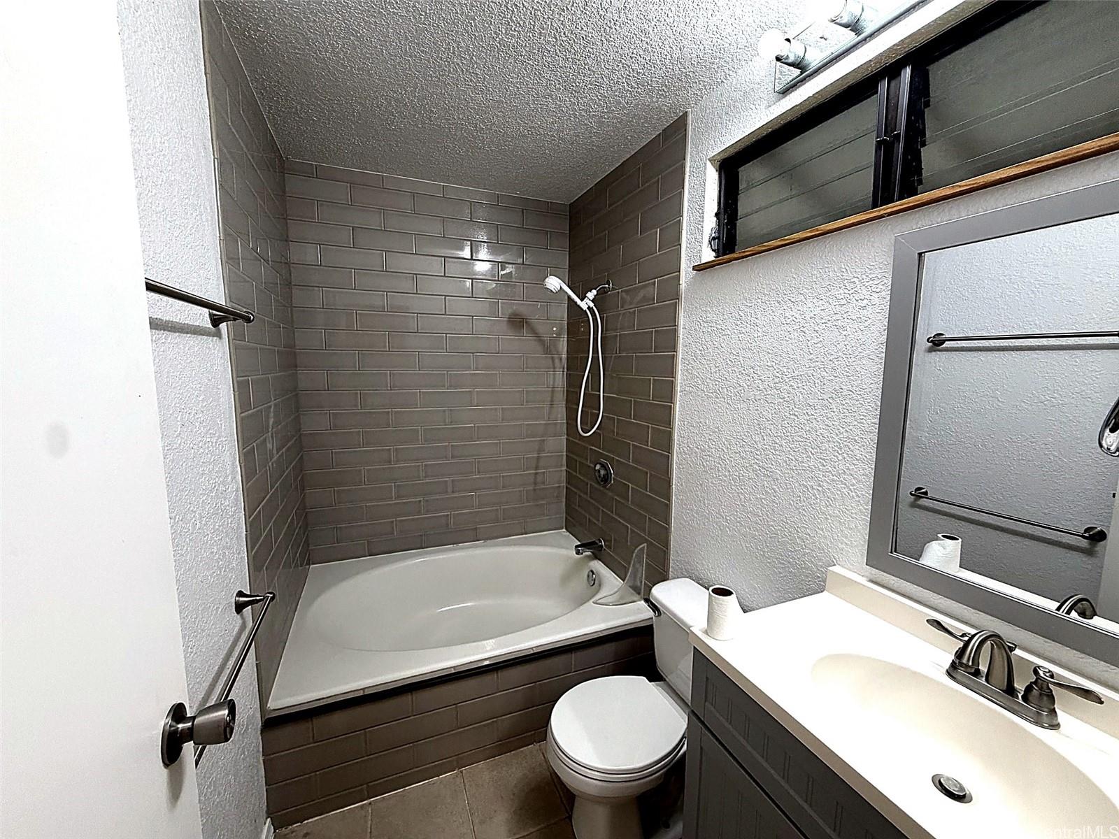 98-1772 Kaahumanu Street  Unit 57C