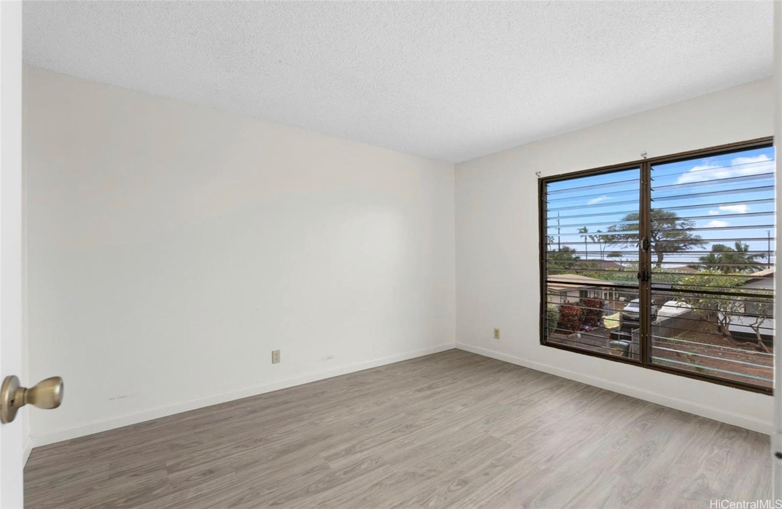 87-123 Helelua Street  Unit G205