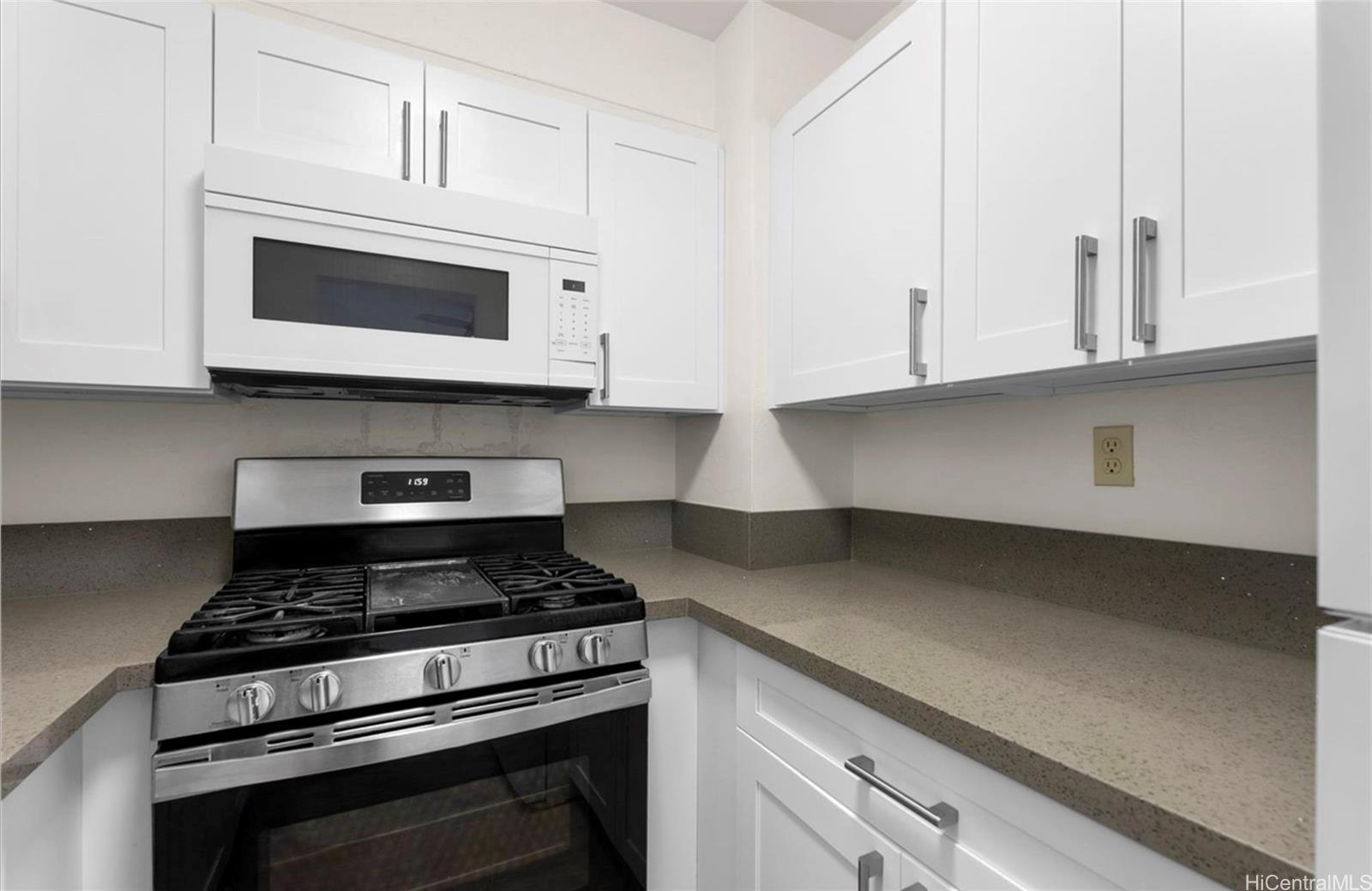 87-123 Helelua Street  Unit G205