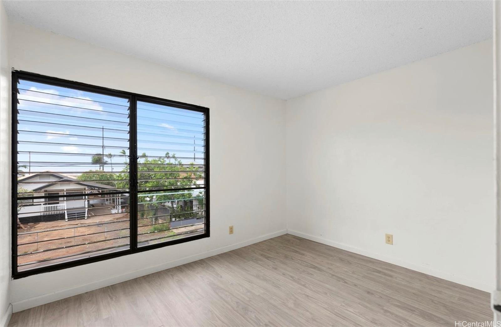 87-123 Helelua Street  Unit G205