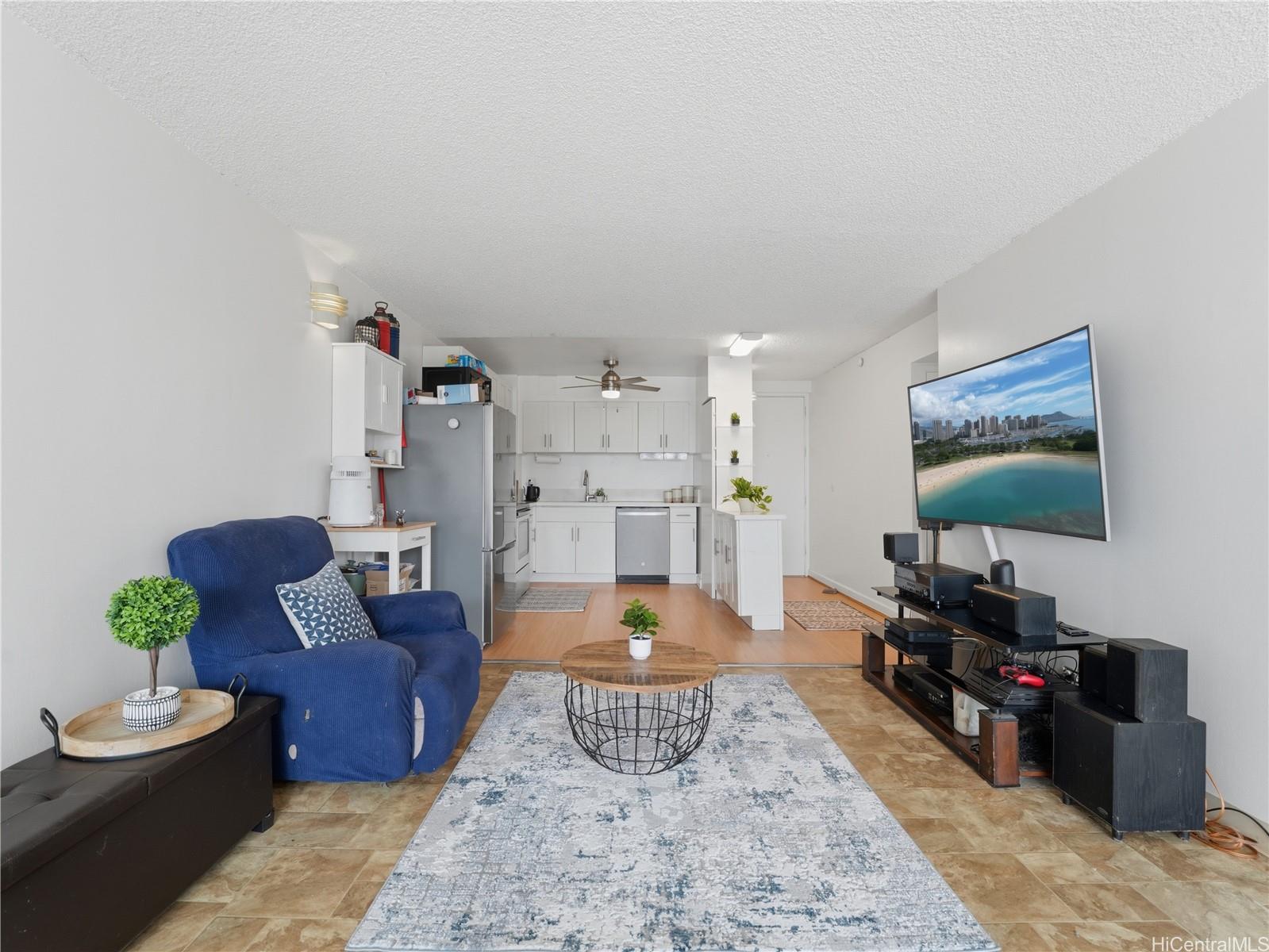 2474 Kapiolani Boulevard  Unit 1002
