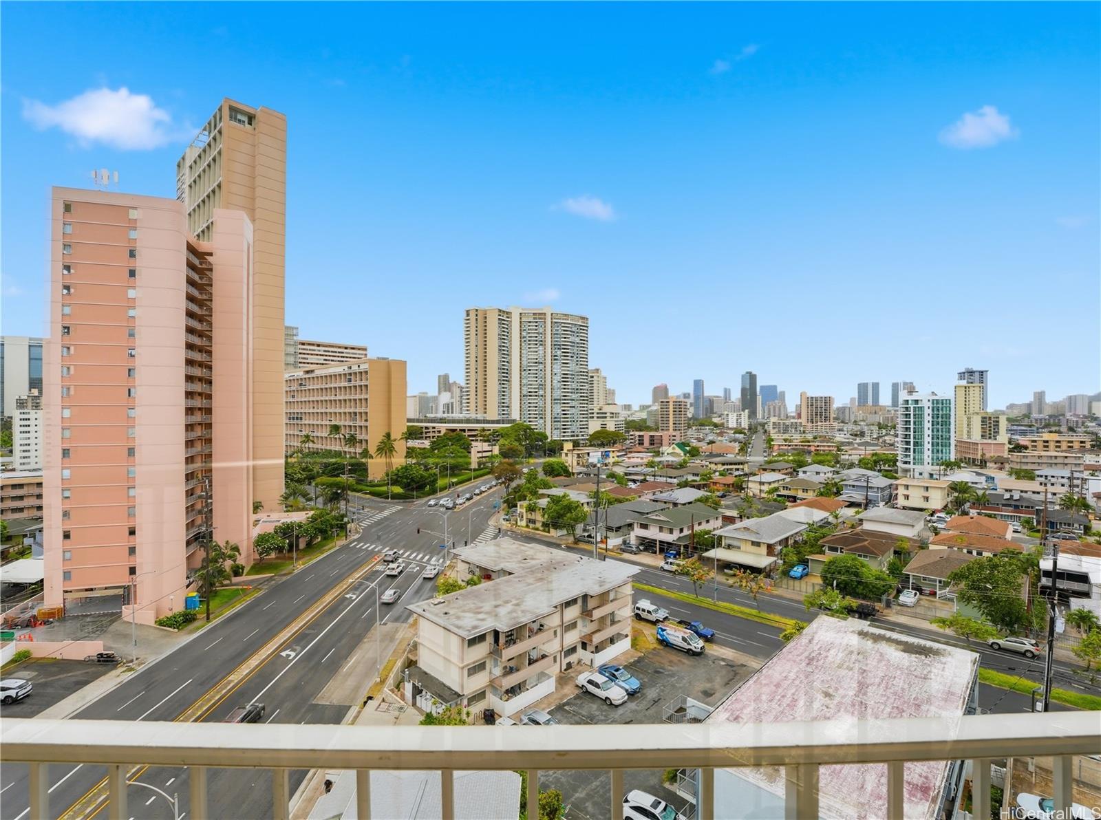 2474 Kapiolani Boulevard  Unit 1002