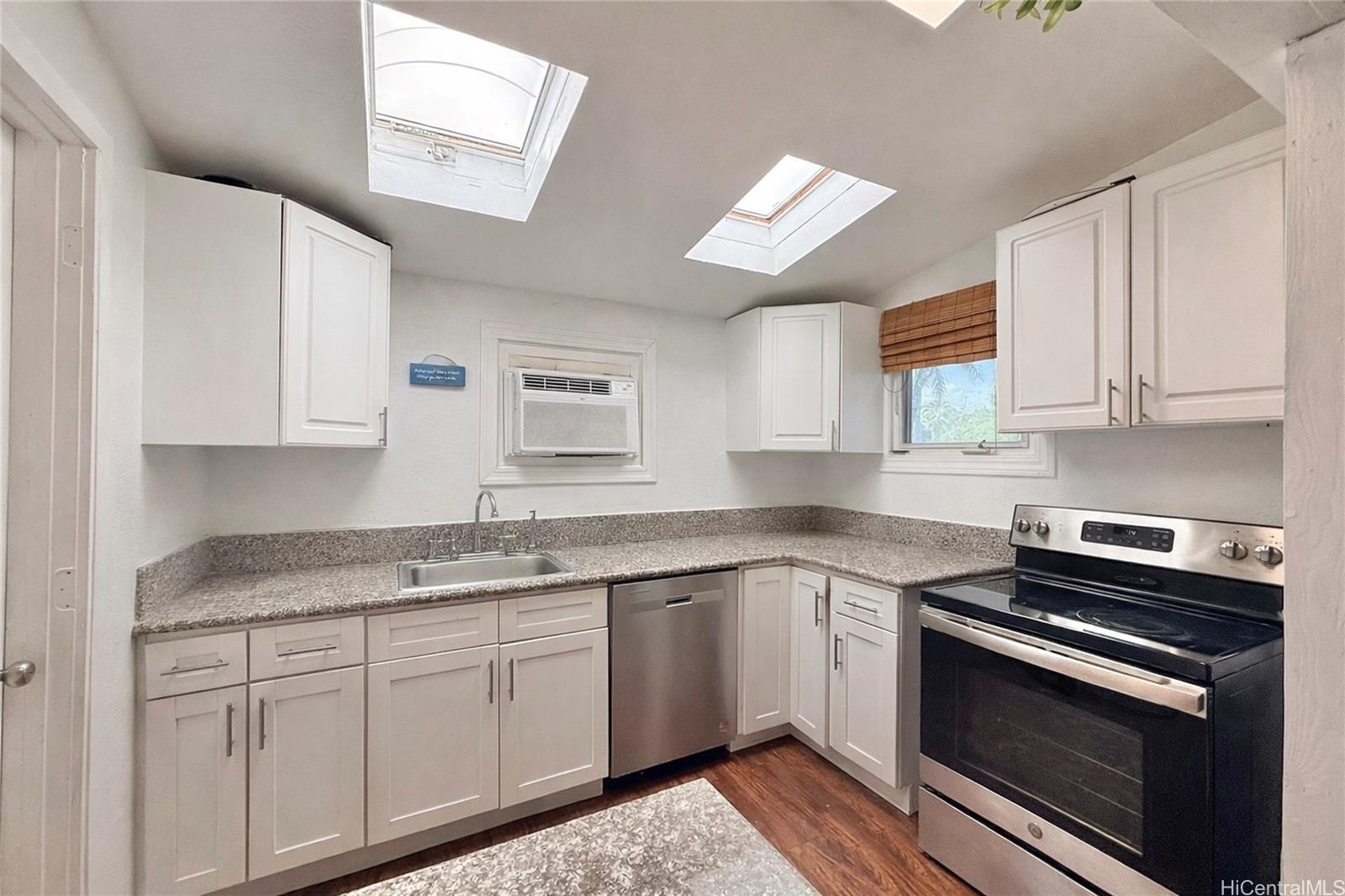 151 Alala Road