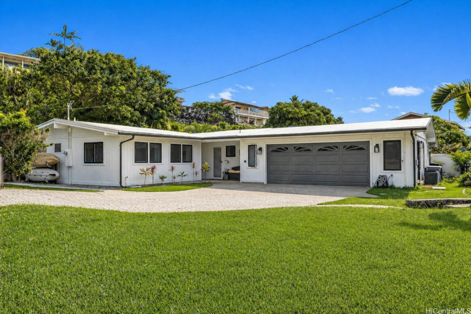 151 Alala Road