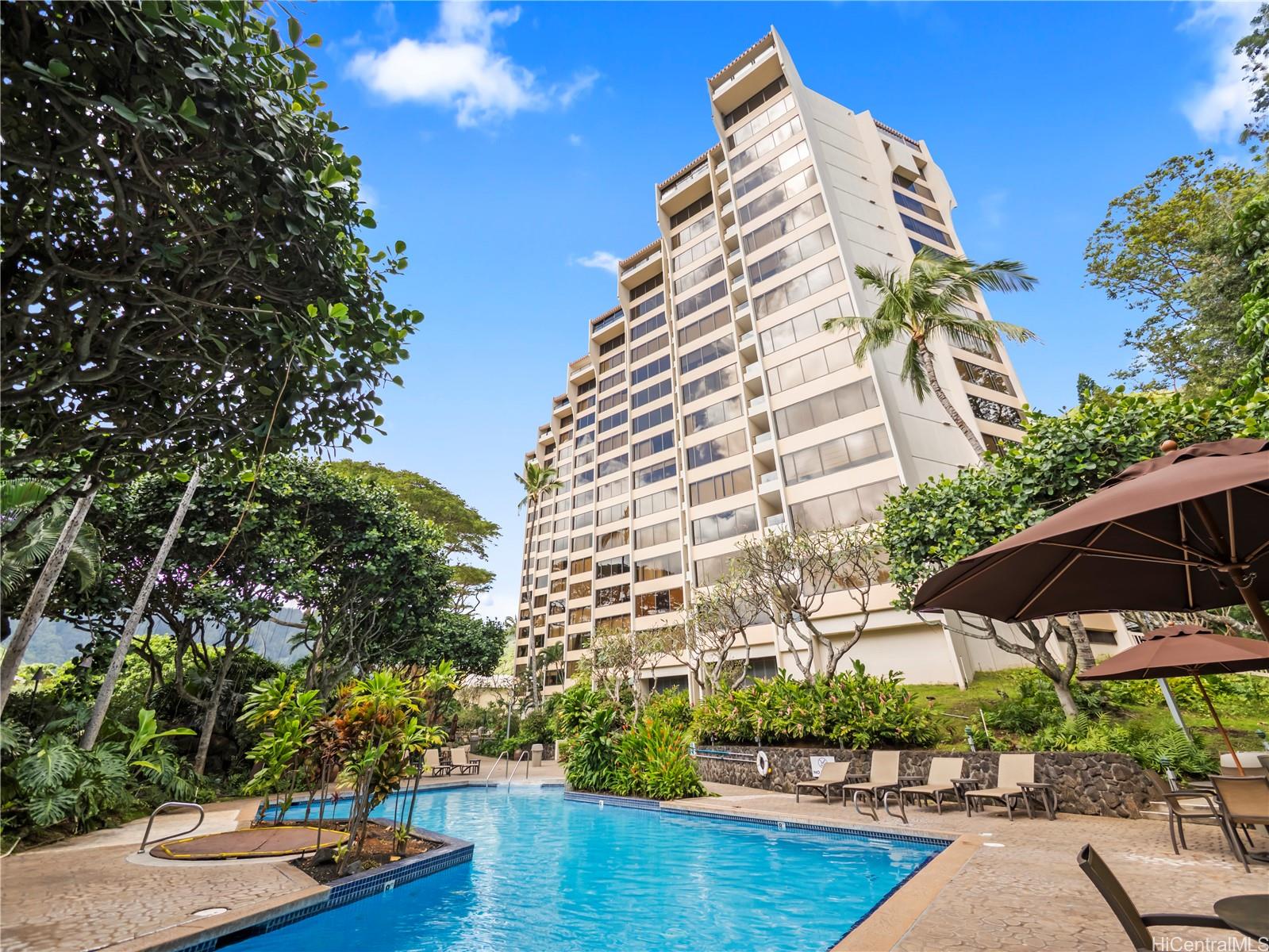 555 Hahaione Street 12E