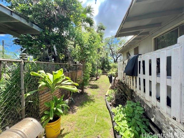 85-1065 Pilokea Street