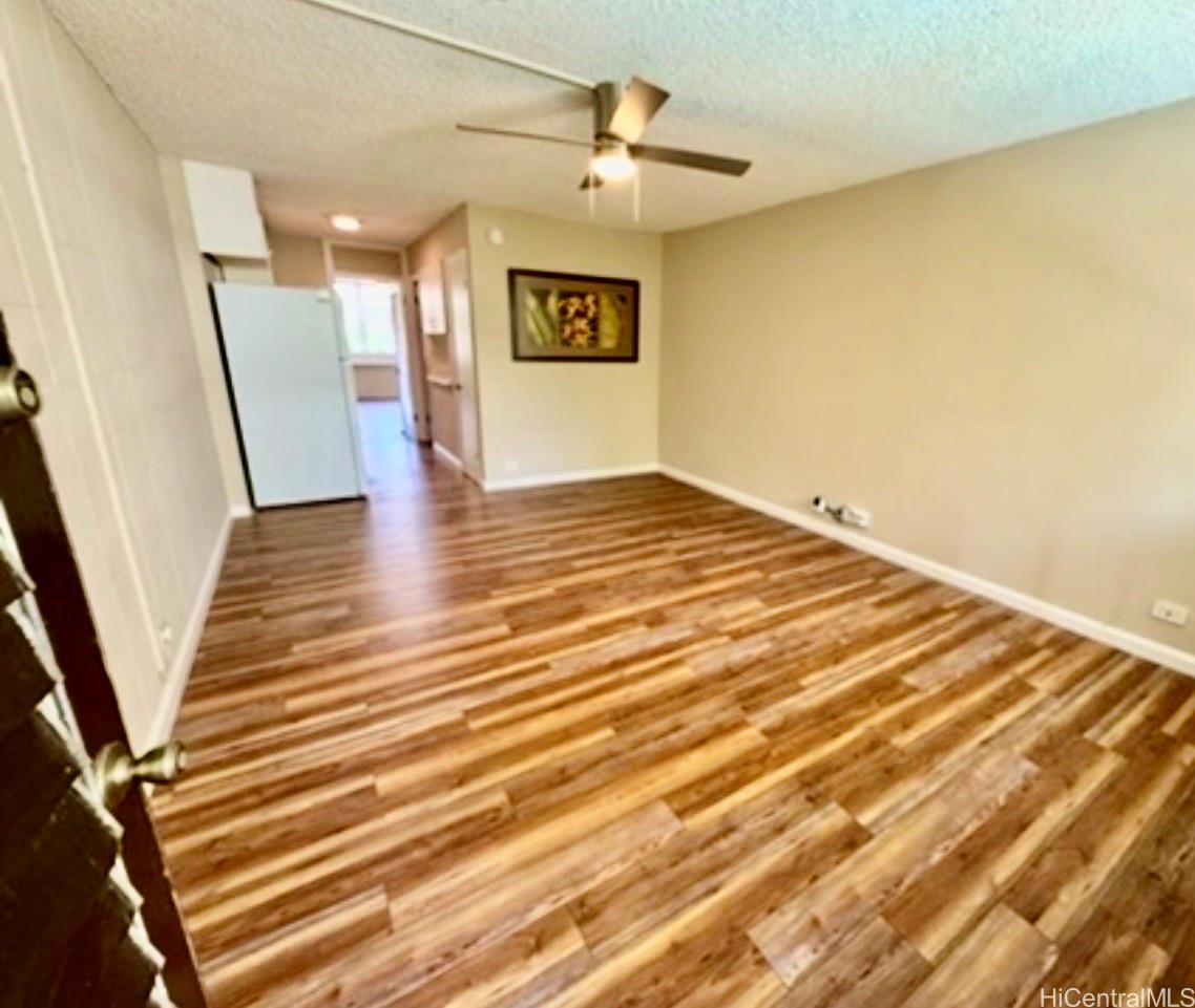 425 Ena Road 302B