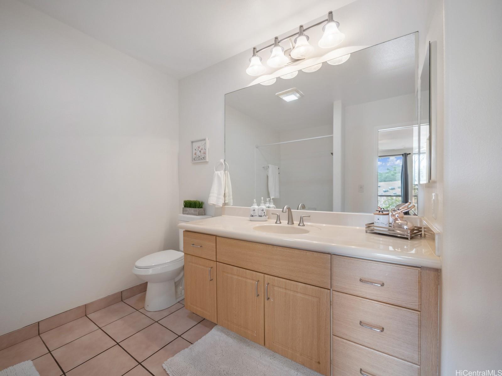 95-982 Wikao Street  Unit L203