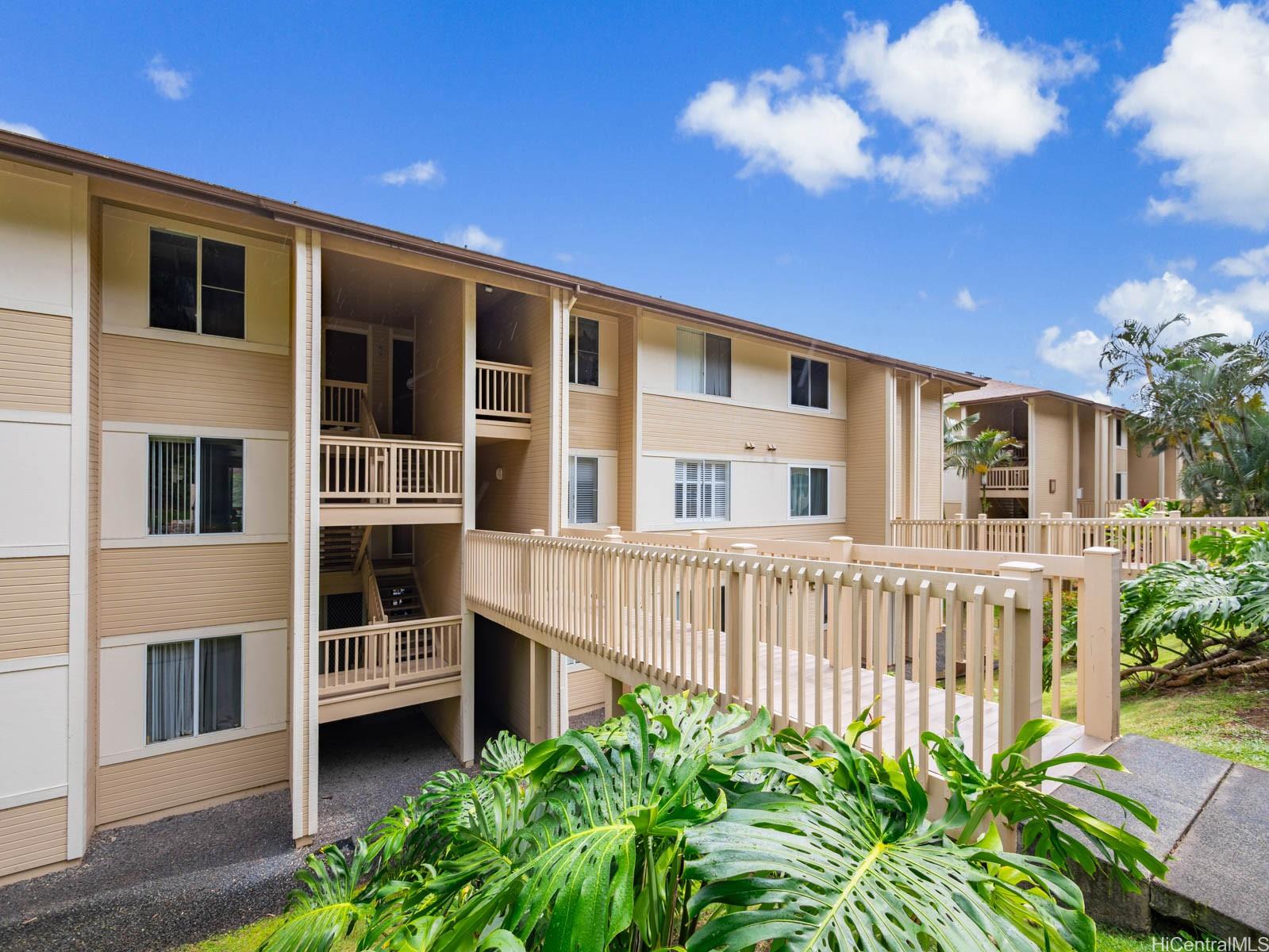 95-982 Wikao Street  Unit L203