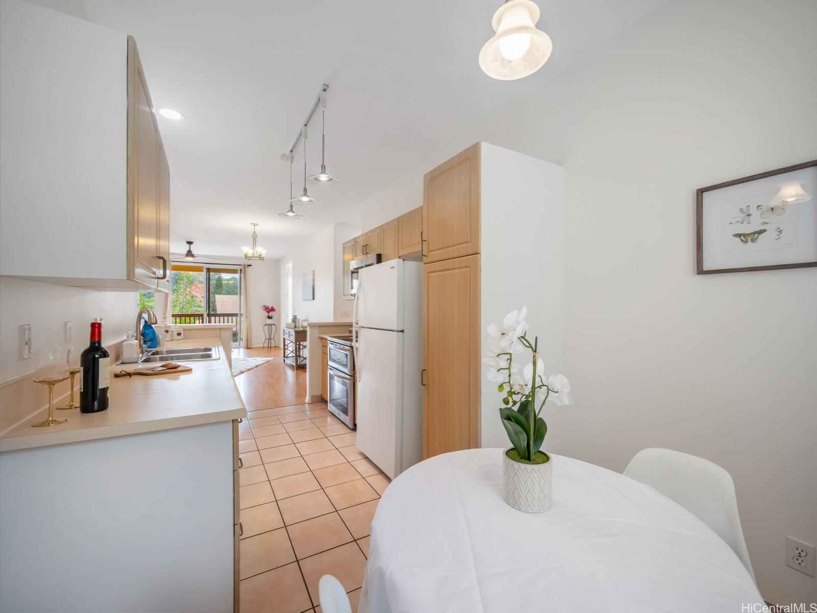 95-982 Wikao Street  Unit L203