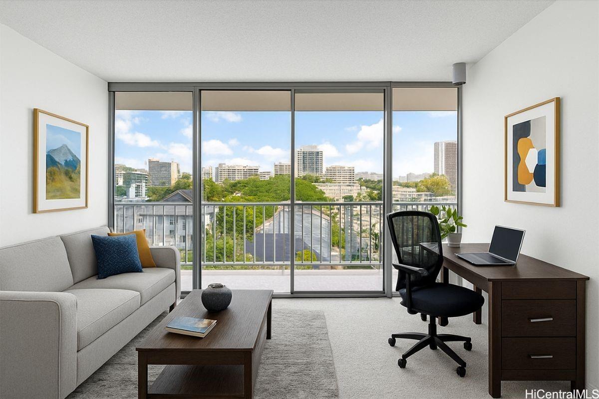1325 Wilder Avenue  Unit 5 Makai