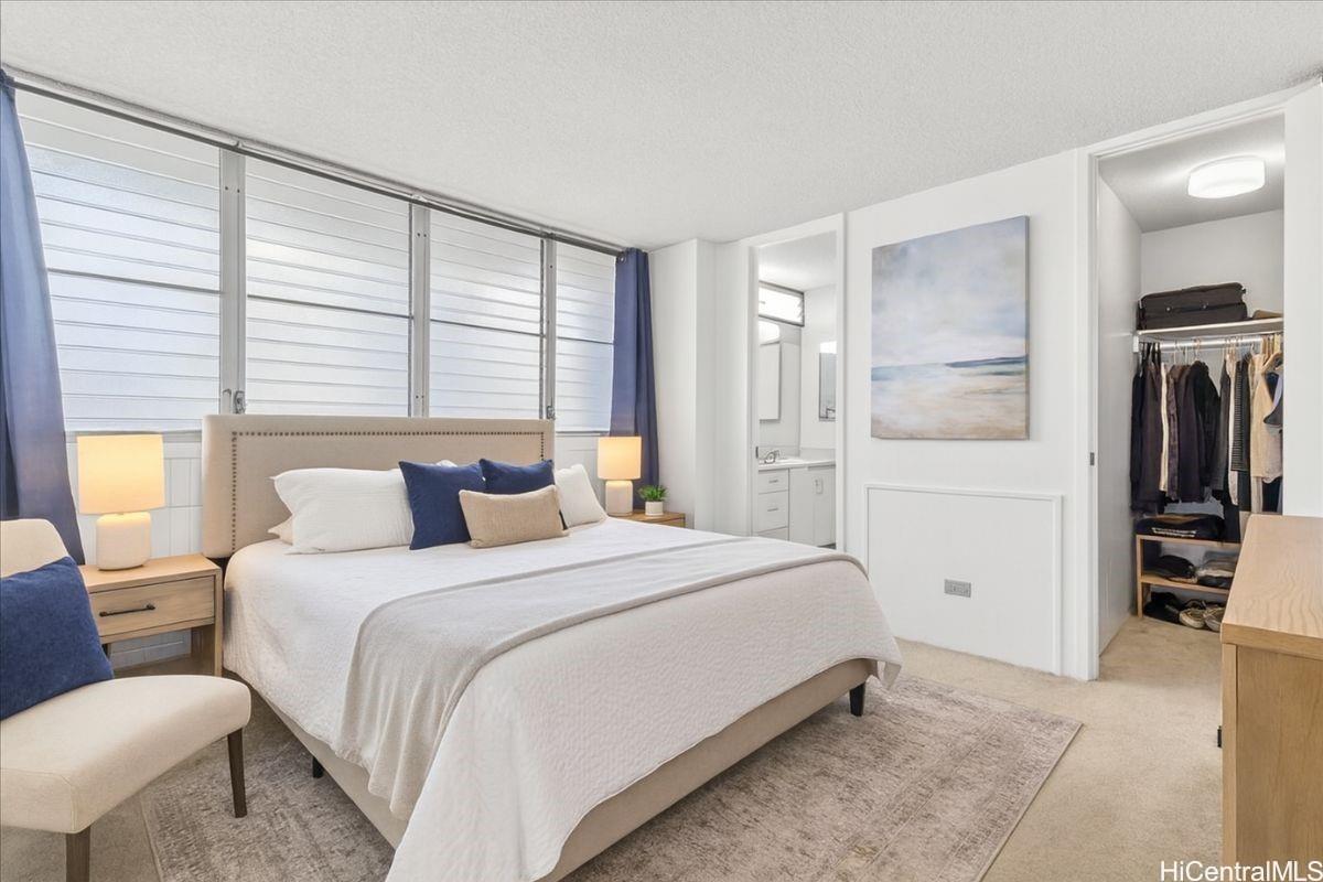 1325 Wilder Avenue  Unit 5 Makai