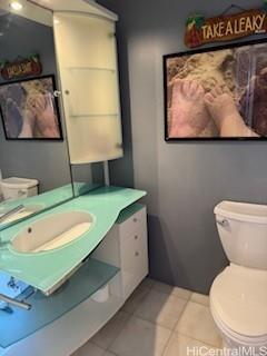 Photo 7 of 9