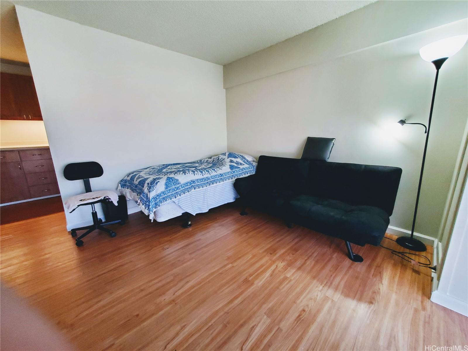 1750 Kalakaua Avenue  Unit 912
