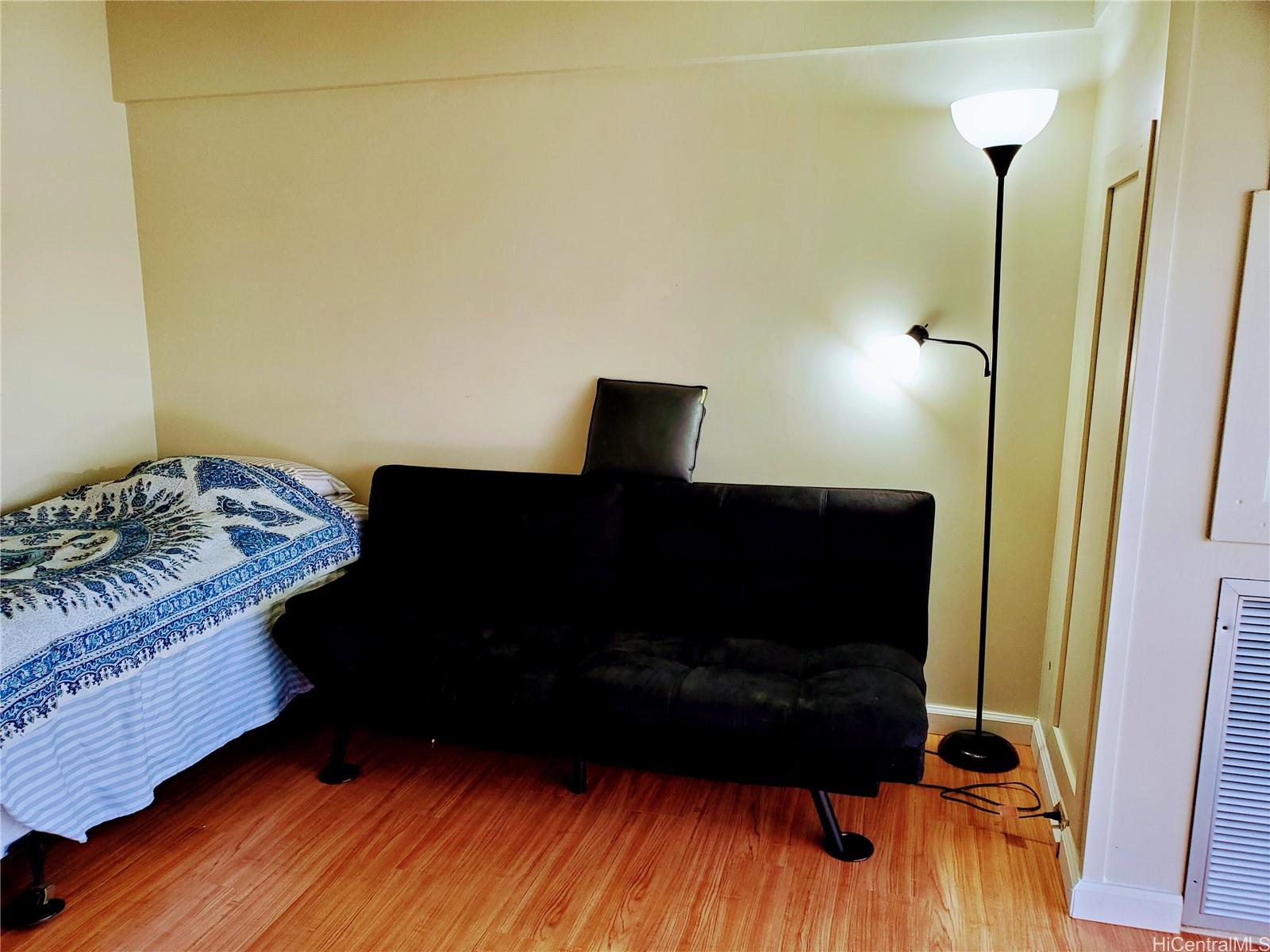 1750 Kalakaua Avenue  Unit 912
