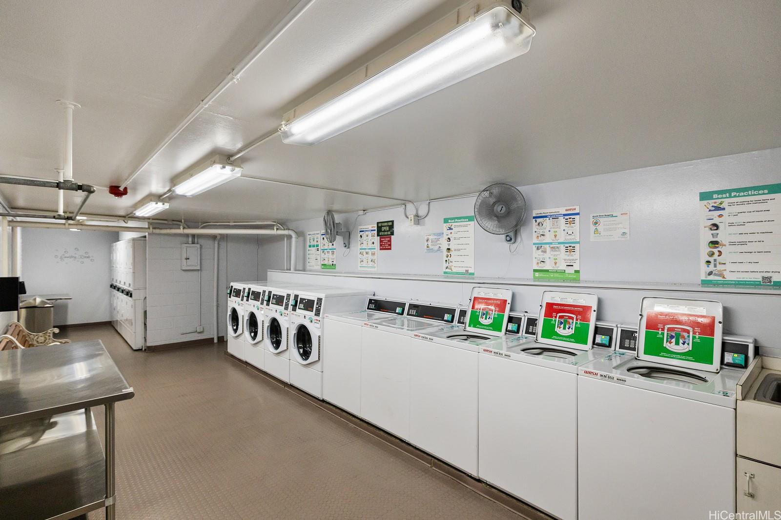 225 Queen Street  Unit 23E