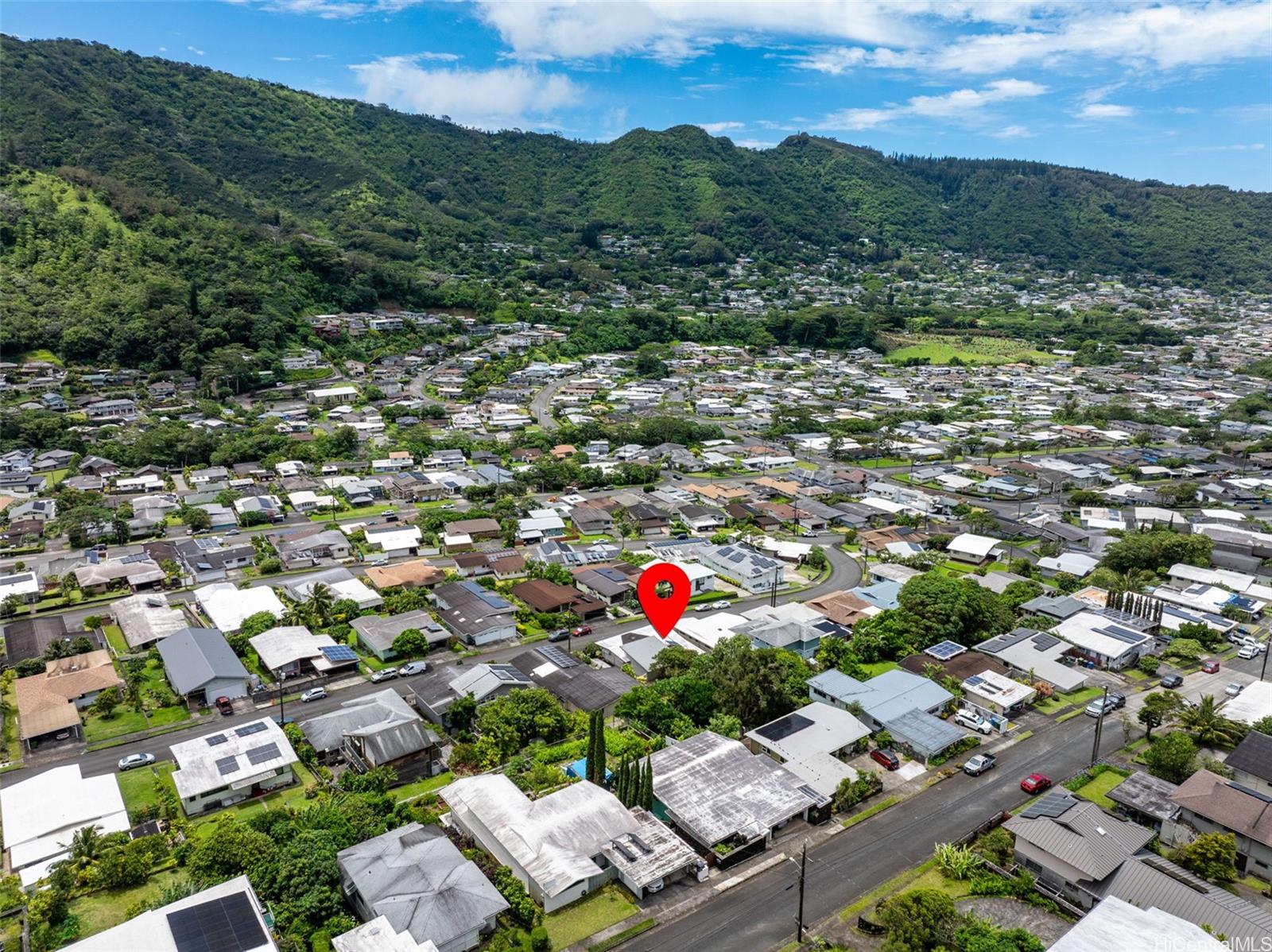 3582 Kumukoa Street