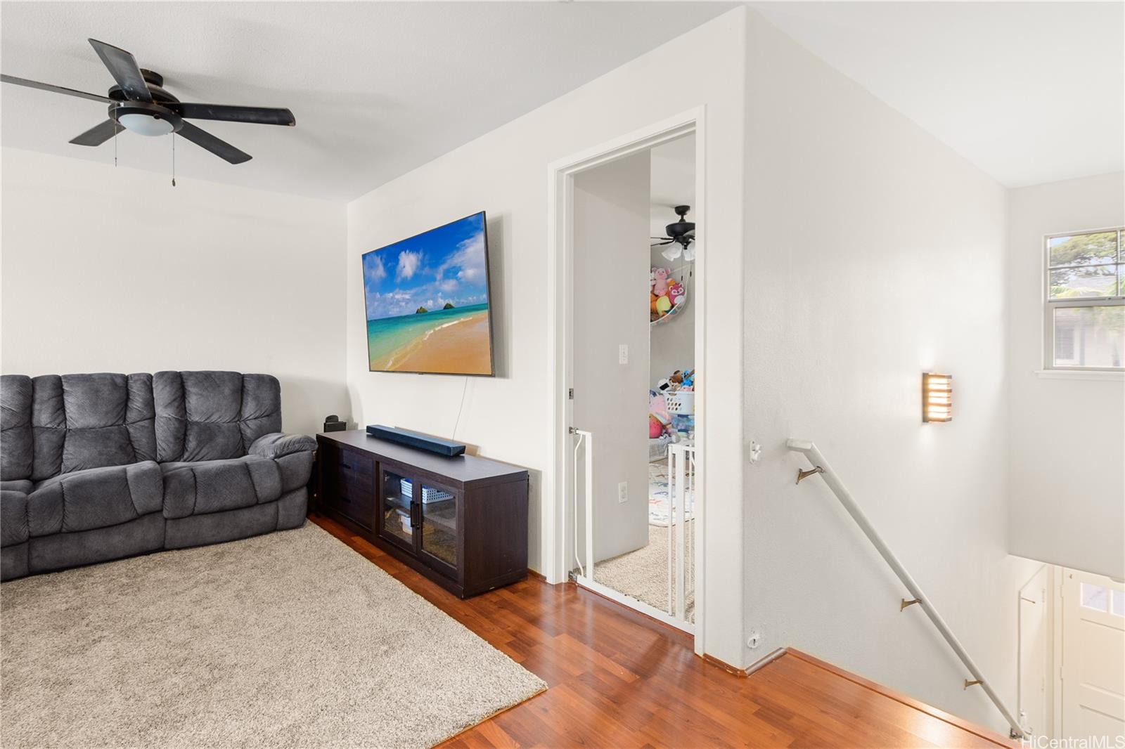 91-1179 Kaiau Avenue  Unit 803