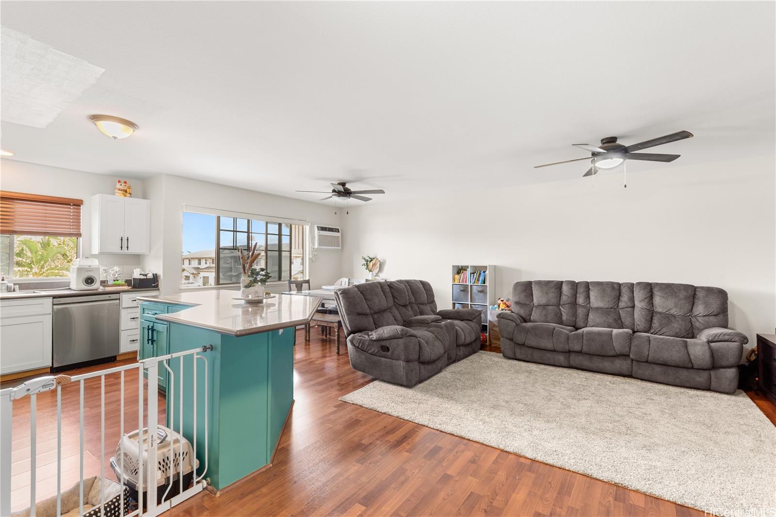 91-1179 Kaiau Avenue  Unit 803