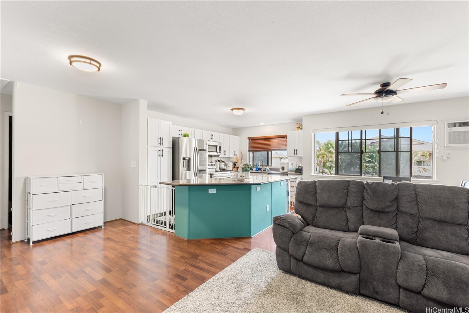 91-1179 Kaiau Avenue  Unit 803