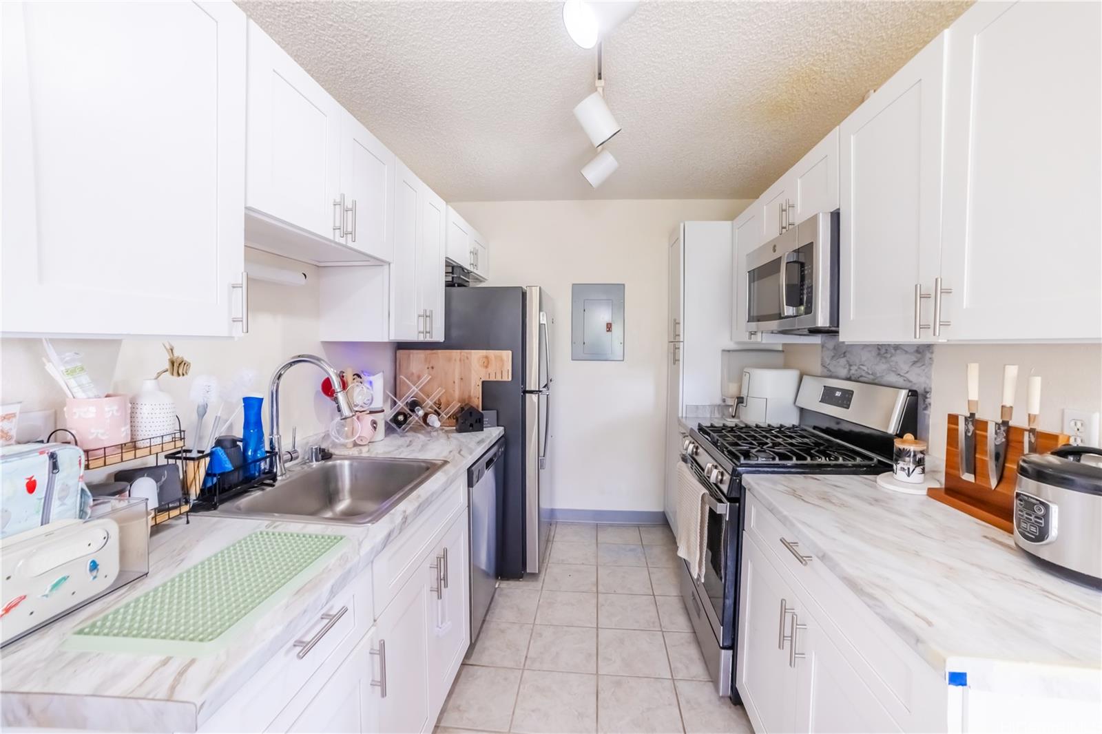 91-1020 Mikohu Street  Unit 21R