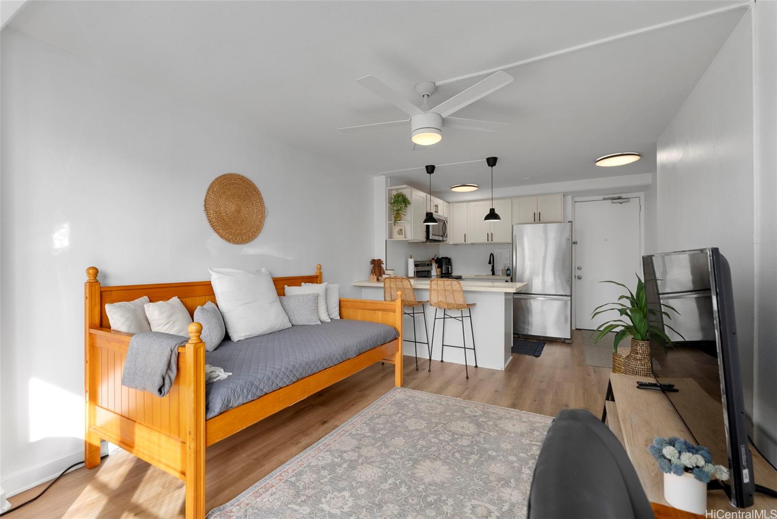 445 Kaiolu Street 609