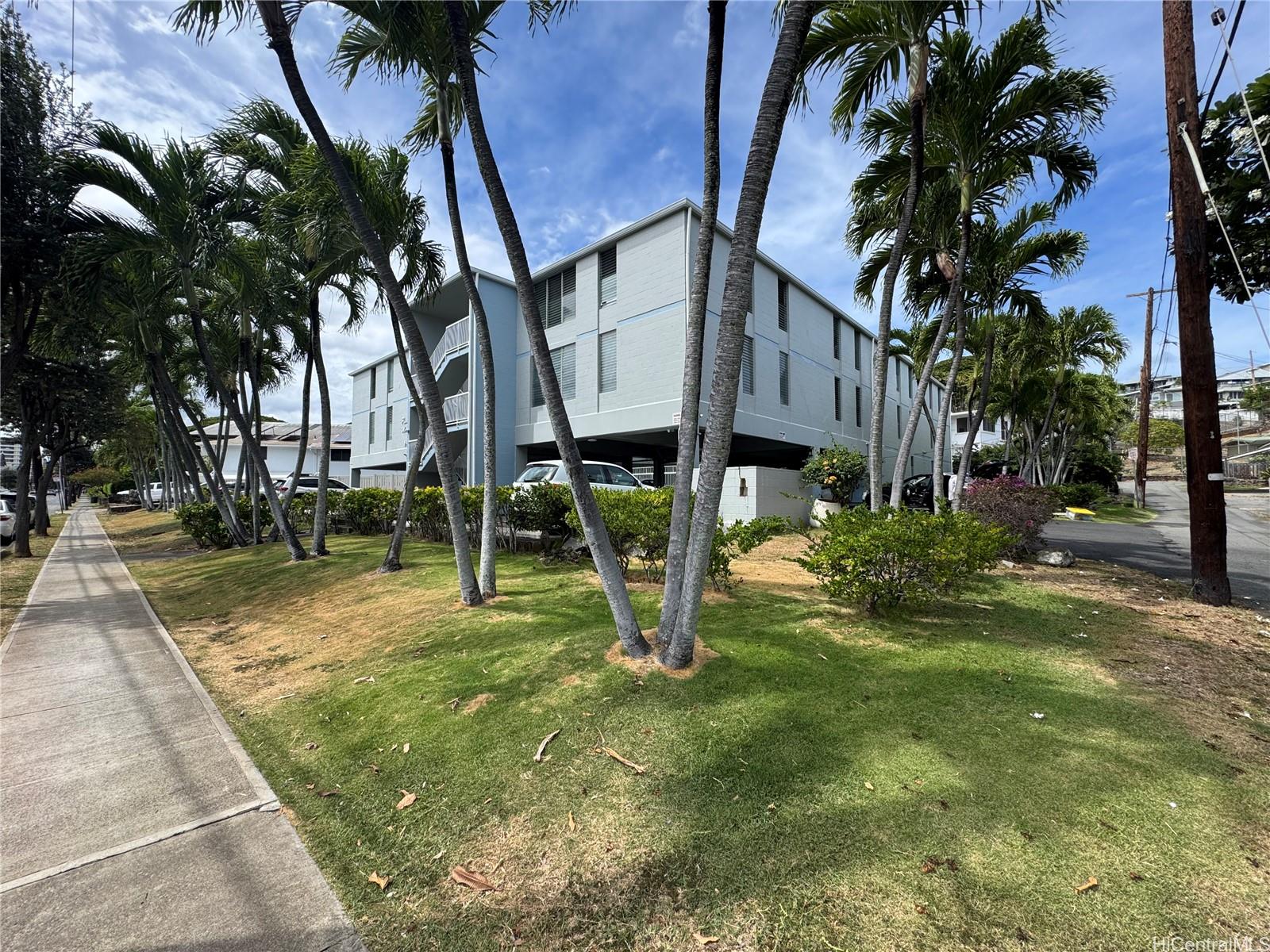 1936 Wilder Avenue  Unit 201
