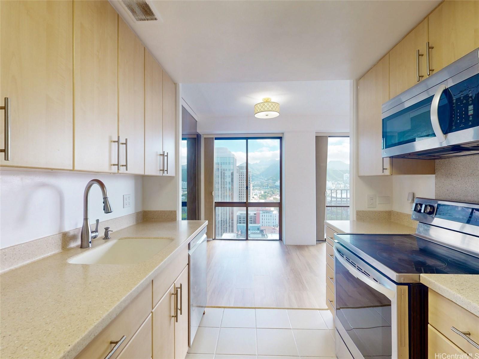 700 Richards Street  Unit 2406