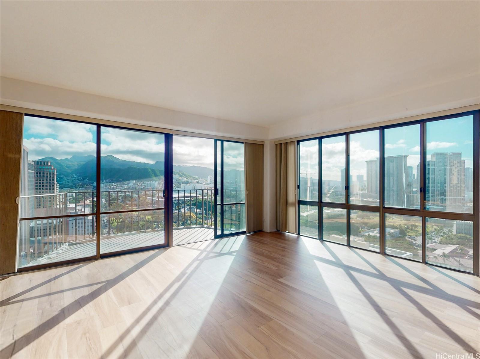 700 Richards Street  Unit 2406
