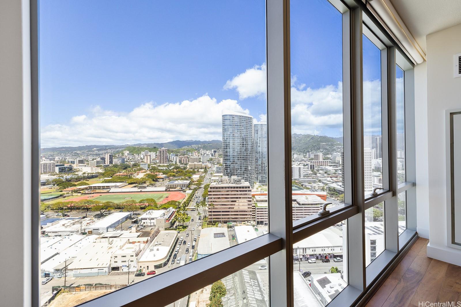 1189 Waimanu Street 2408