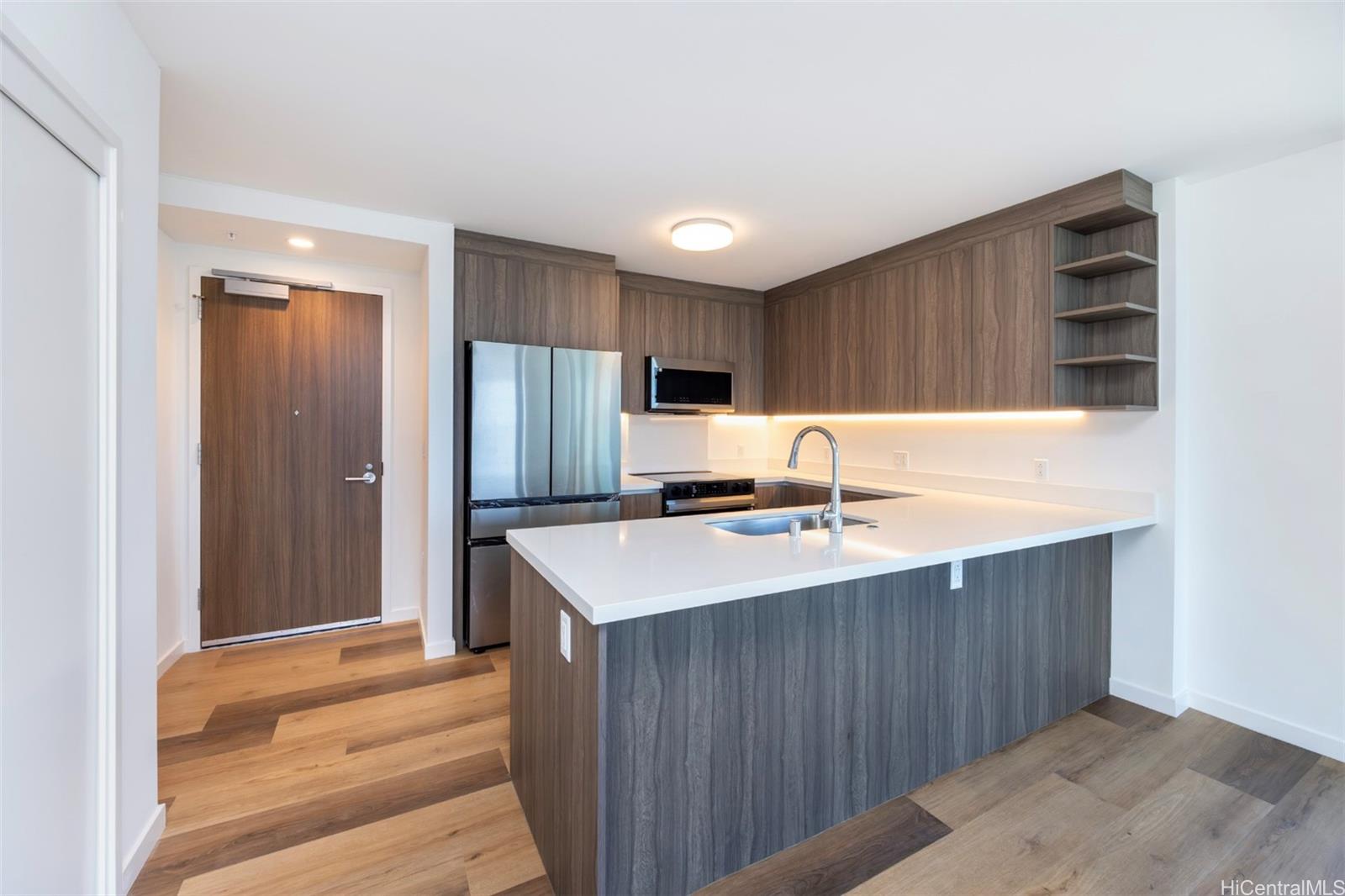 1500 Rycroft Street  Unit 3901R