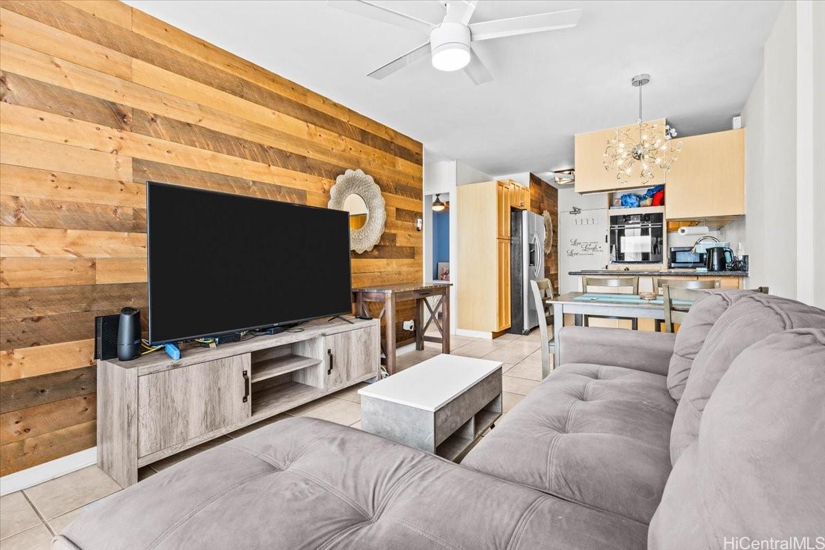 222 Kaiulani Avenue 405