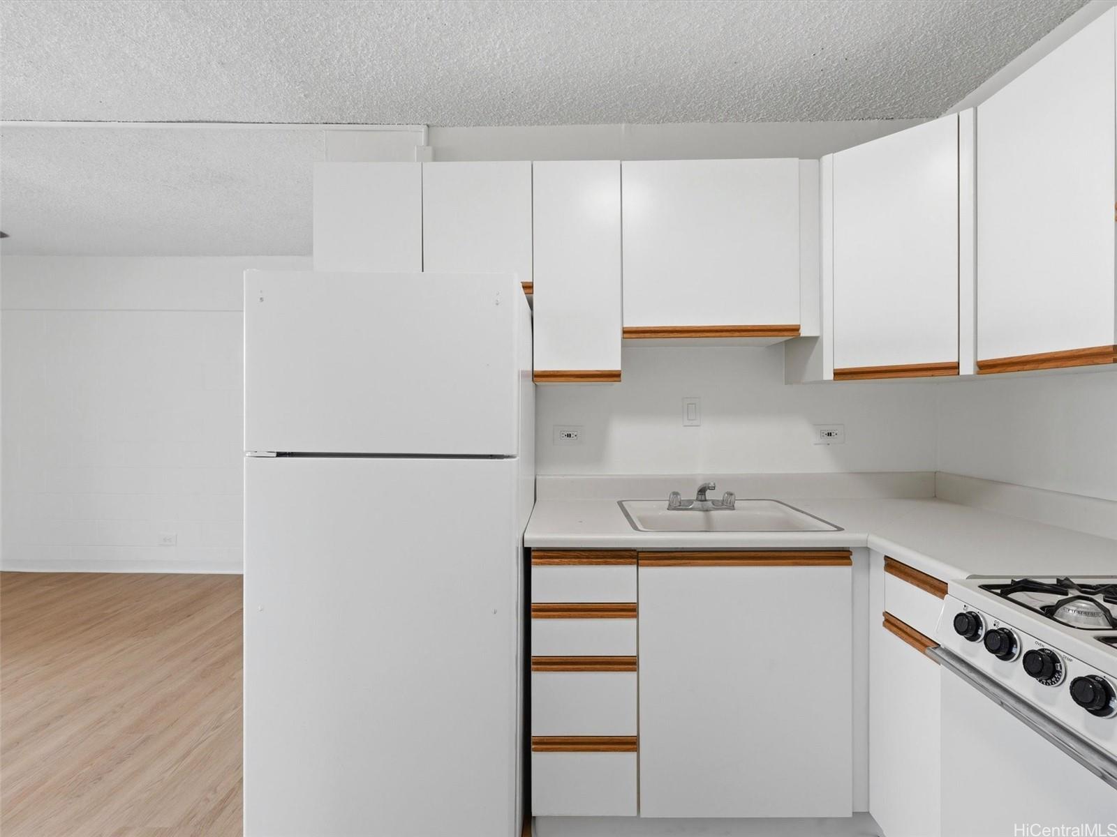 2120 Fern Street  Unit 302
