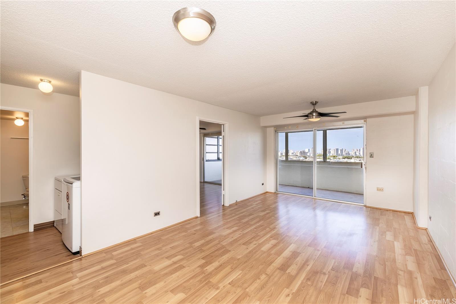 3350 Sierra Drive  Unit 305