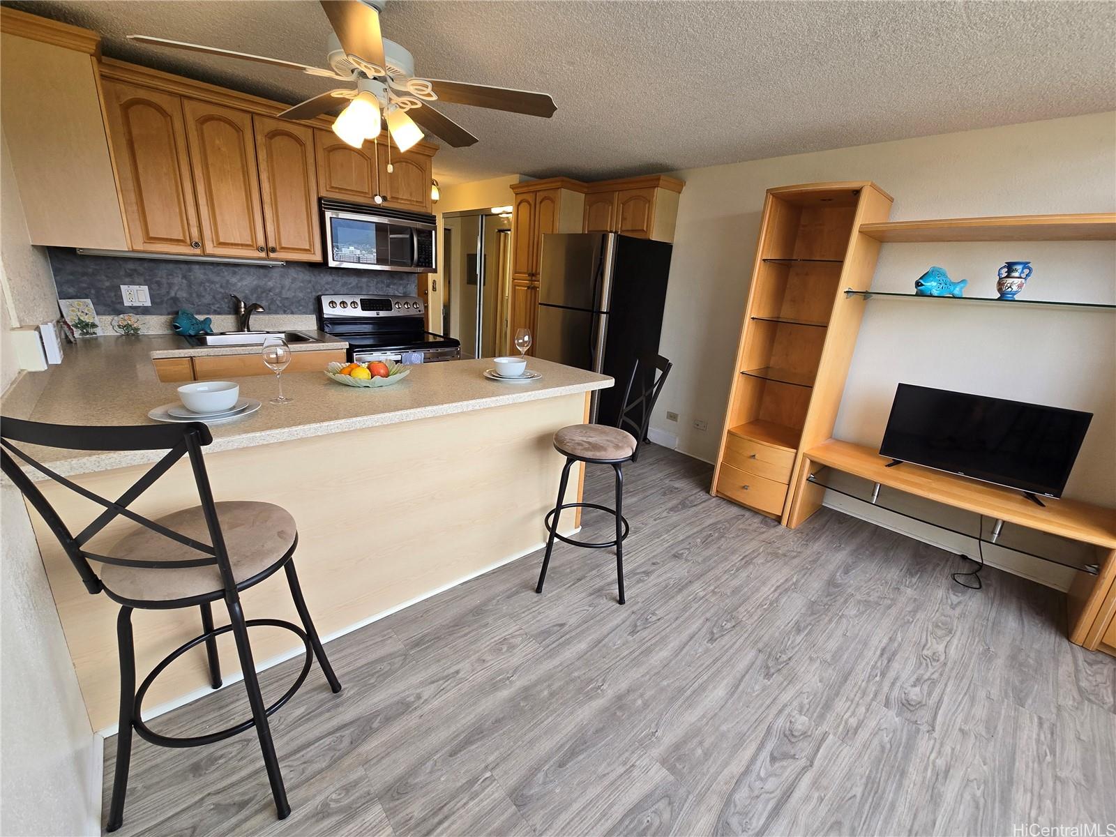 2211 Ala Wai Boulevard  Unit 1405