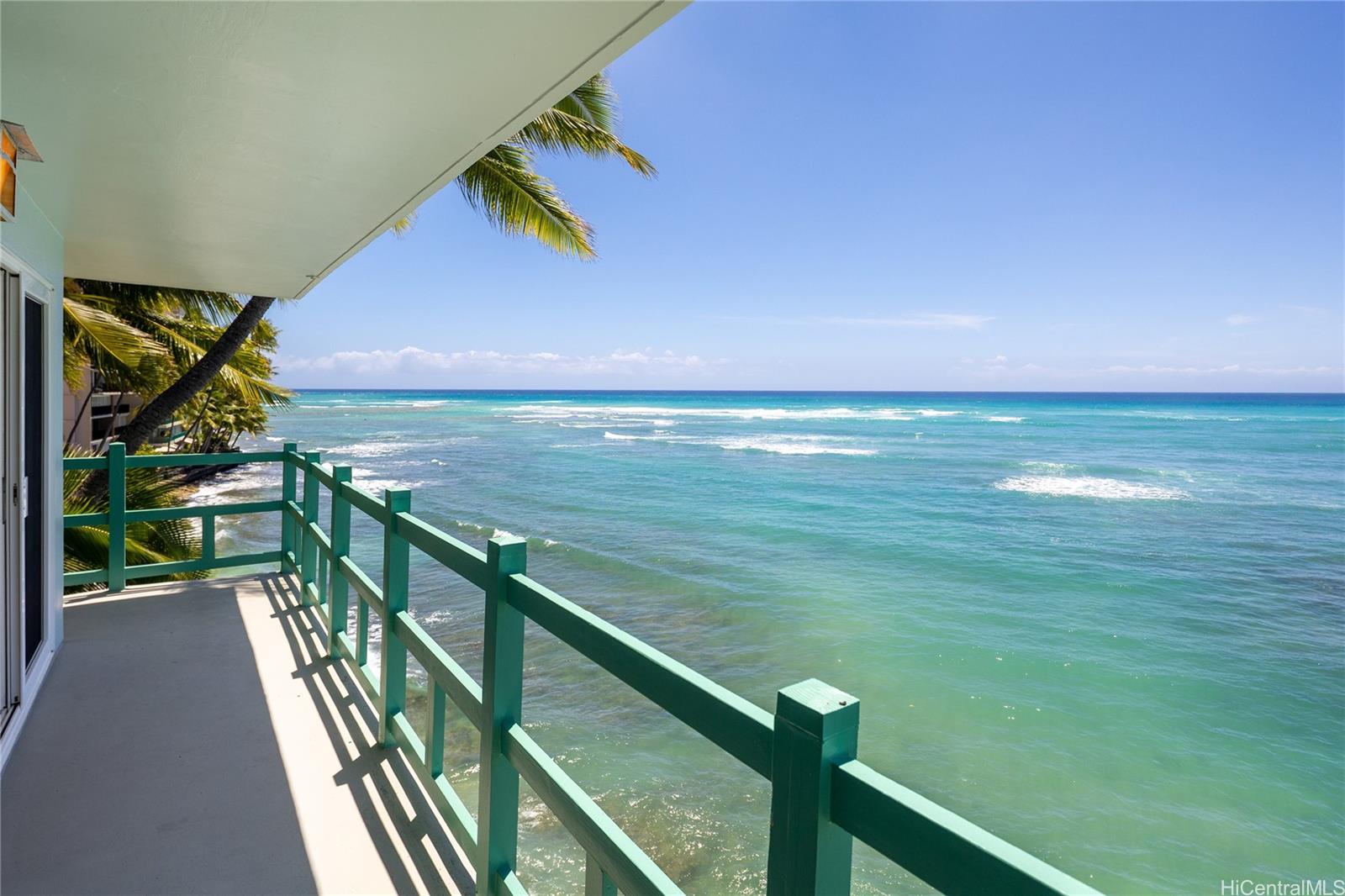 2957 Kalakaua Avenue  Unit 418