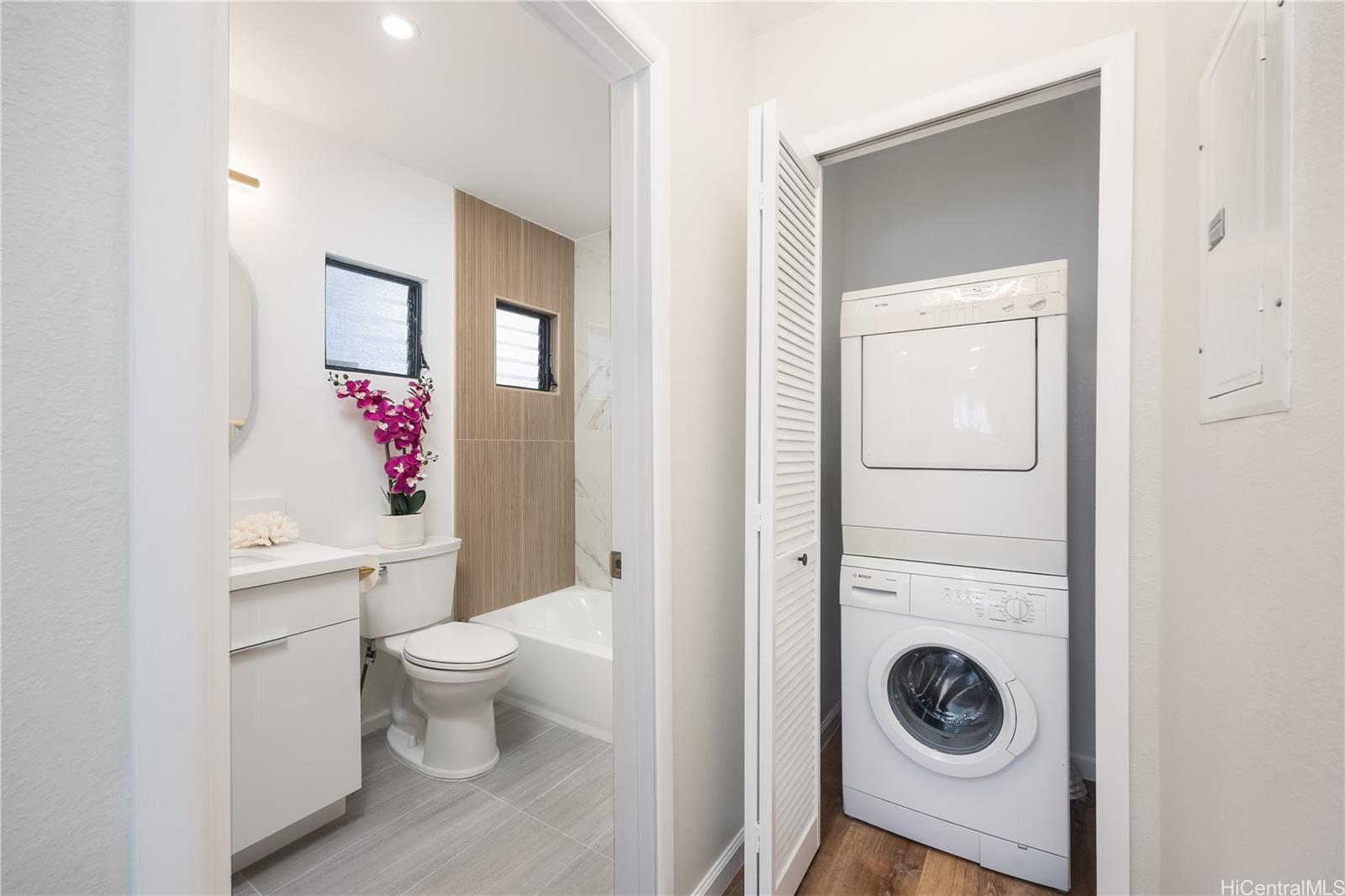 1812 Waiola Street  Unit A