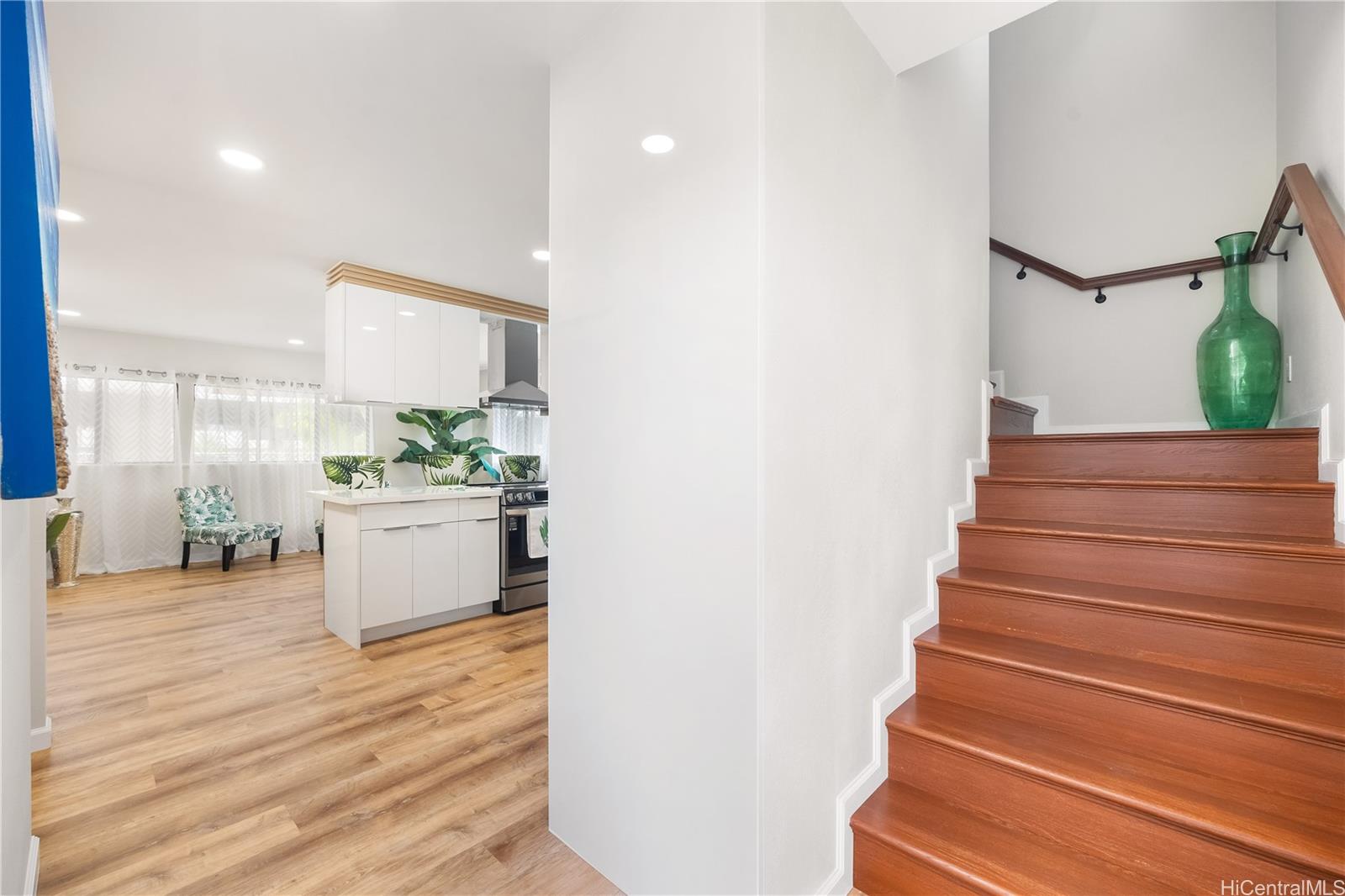 1812 Waiola Street  Unit A