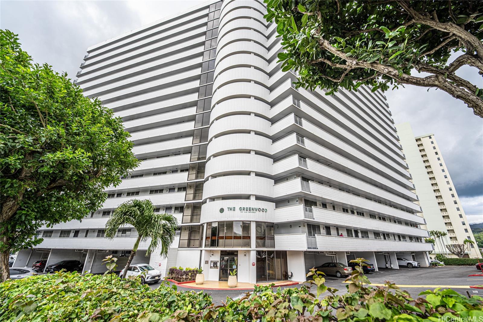 1128 Ala Napunani Street  Unit 703